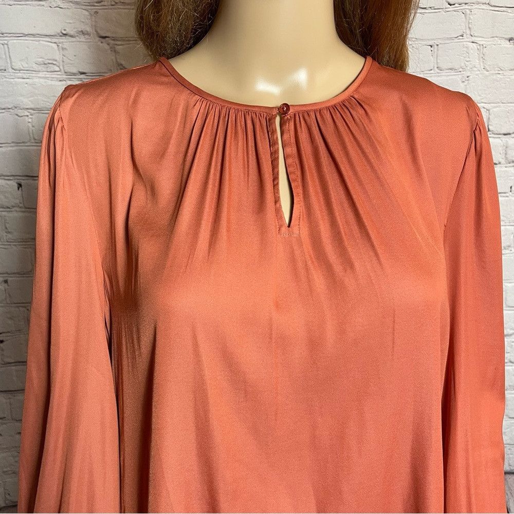 Ann Taylor NWT New Ann Taylor Balloon Sleeve Rayon Burnt Orange Blouse Size XS / US 0-2 / IT 36-38 - 2 Thumbnail