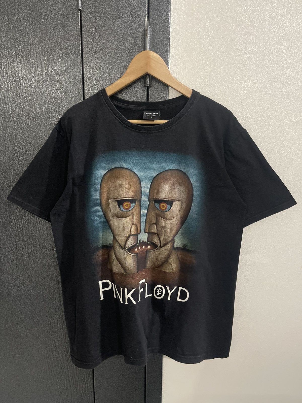 Pink Floyd Vintage PinkFloyd North American Tour 1994 Tshirt Size US L / EU 52-54 / 3 - 1 Thumbnail