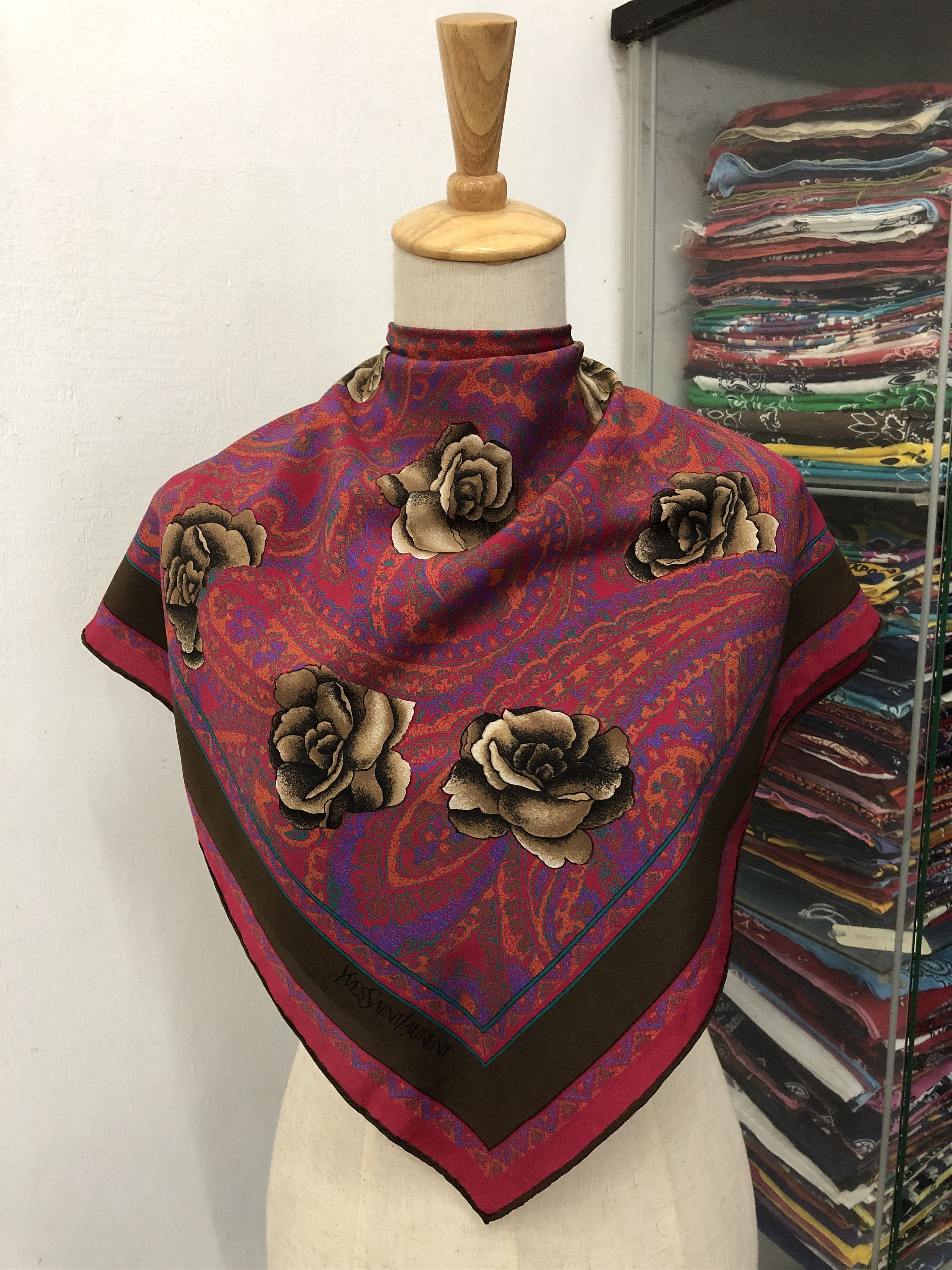 Vintage × Yves Saint Laurent Vintage Yves Saint Laurent Silk Scarf Size ONE SIZE - 1 Thumbnail