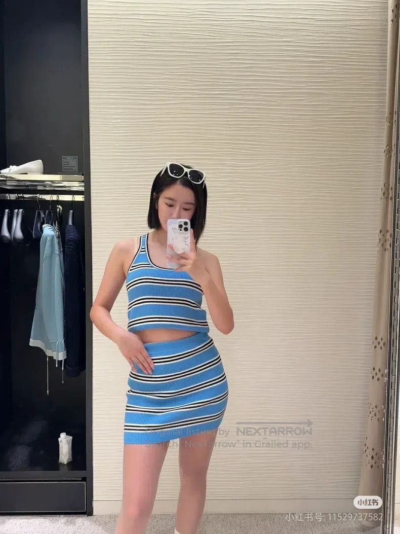 Chanel Chanel 24A blue and white striped knitted vest Size XXS / US 00 / IT 34 - 2 Thumbnail