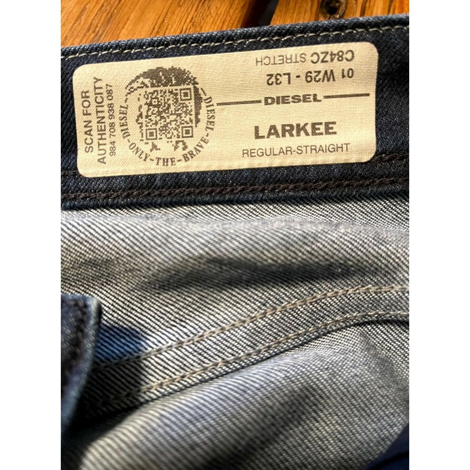 Diesel Diesel Larkee C84ZC Regular Straight Button Fly Denim Jeans - Men's 29x32 Blue Classic Cotton Blend Medium Fabric Wash Size US 31 - 7 Thumbnail