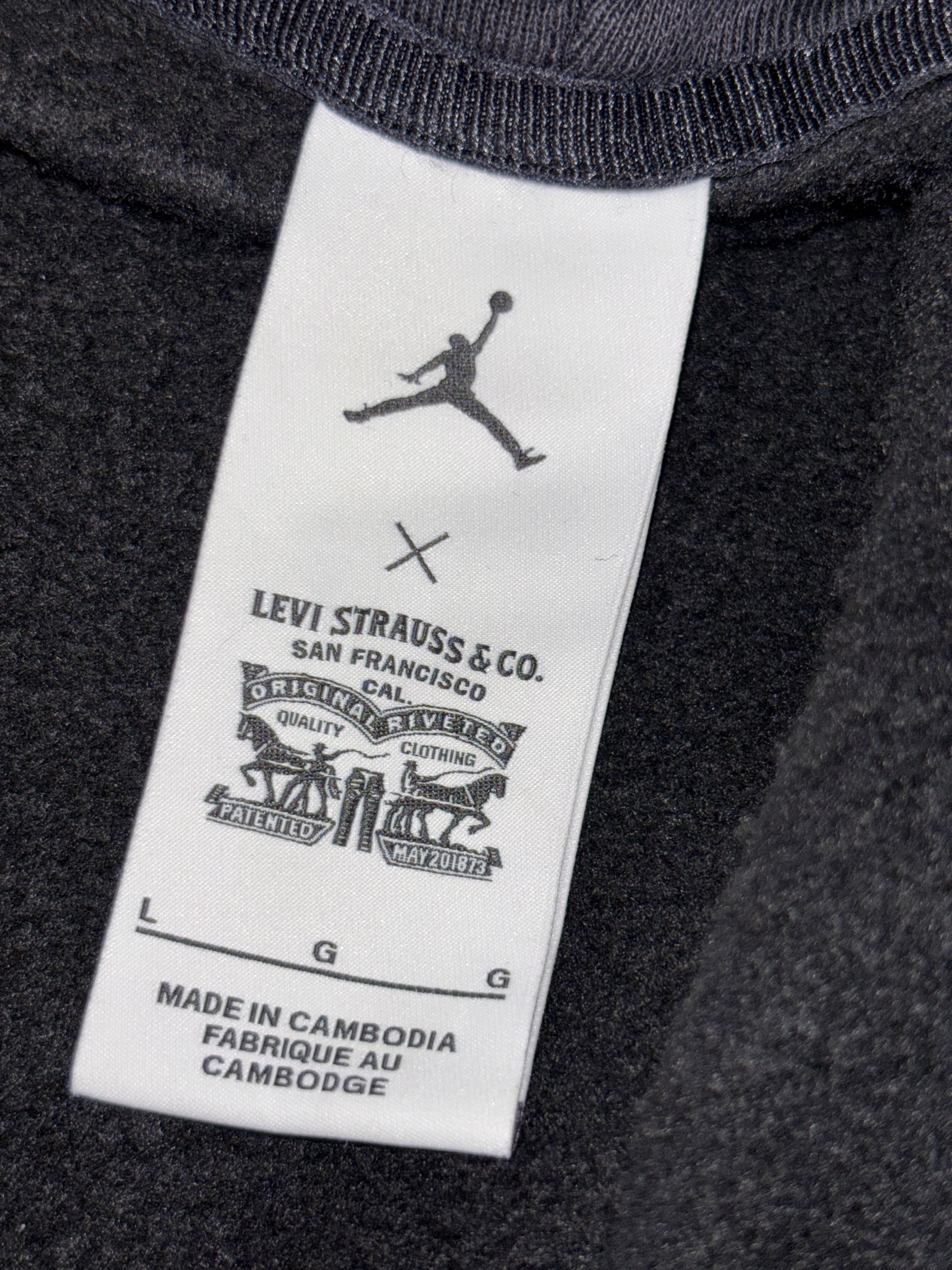 Levi's × Nike Nike Jordan x Levi's Full Zip Hoodie Black Large IM6734-010 Size US L / EU 52-54 / 3 - 9 Thumbnail
