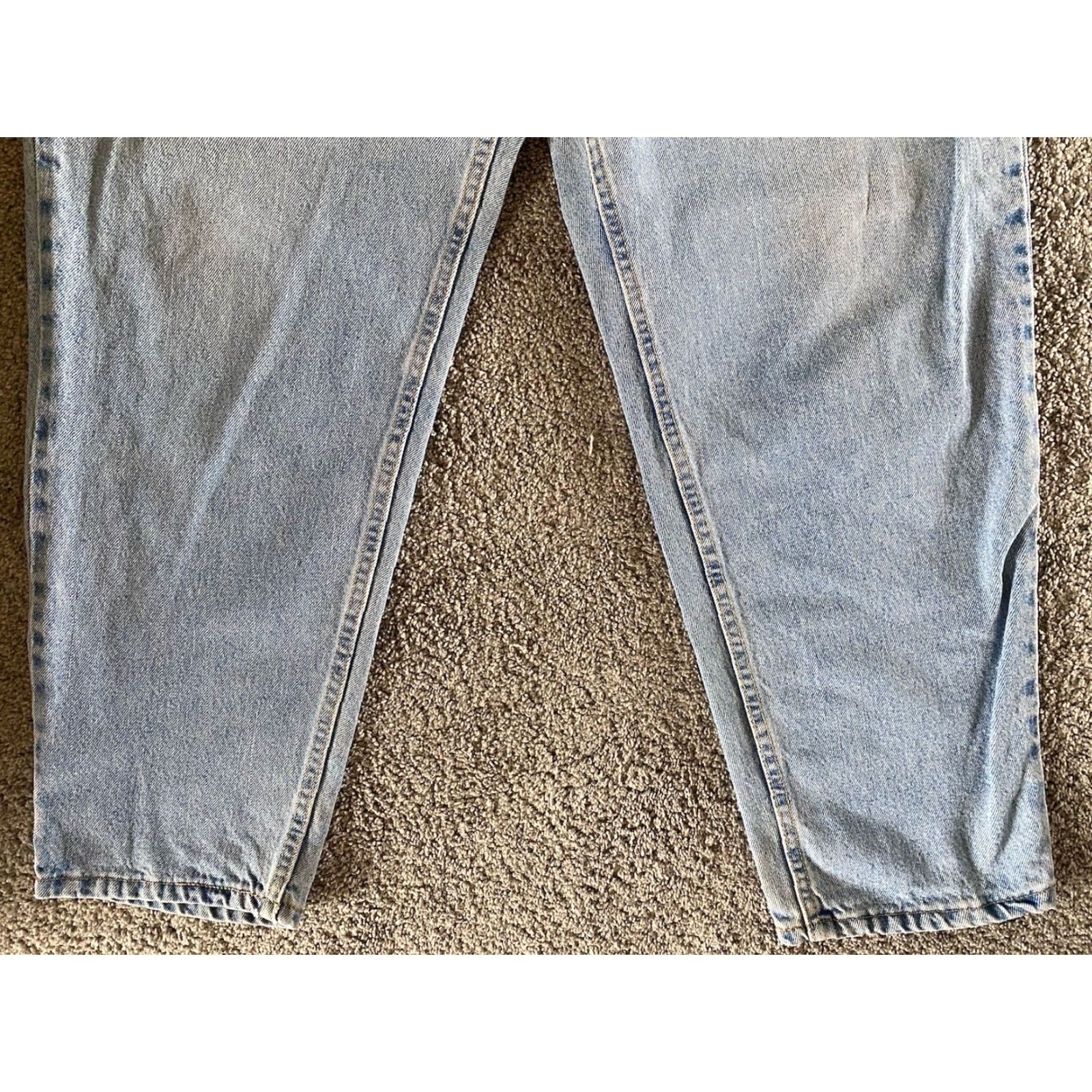 Levi's VTG Levi’s 560 Jeans Men’s 38x30 Blue Made In USA USA 90s Pockets Jeans Mens Size US 38 / EU 54 - 6 Thumbnail