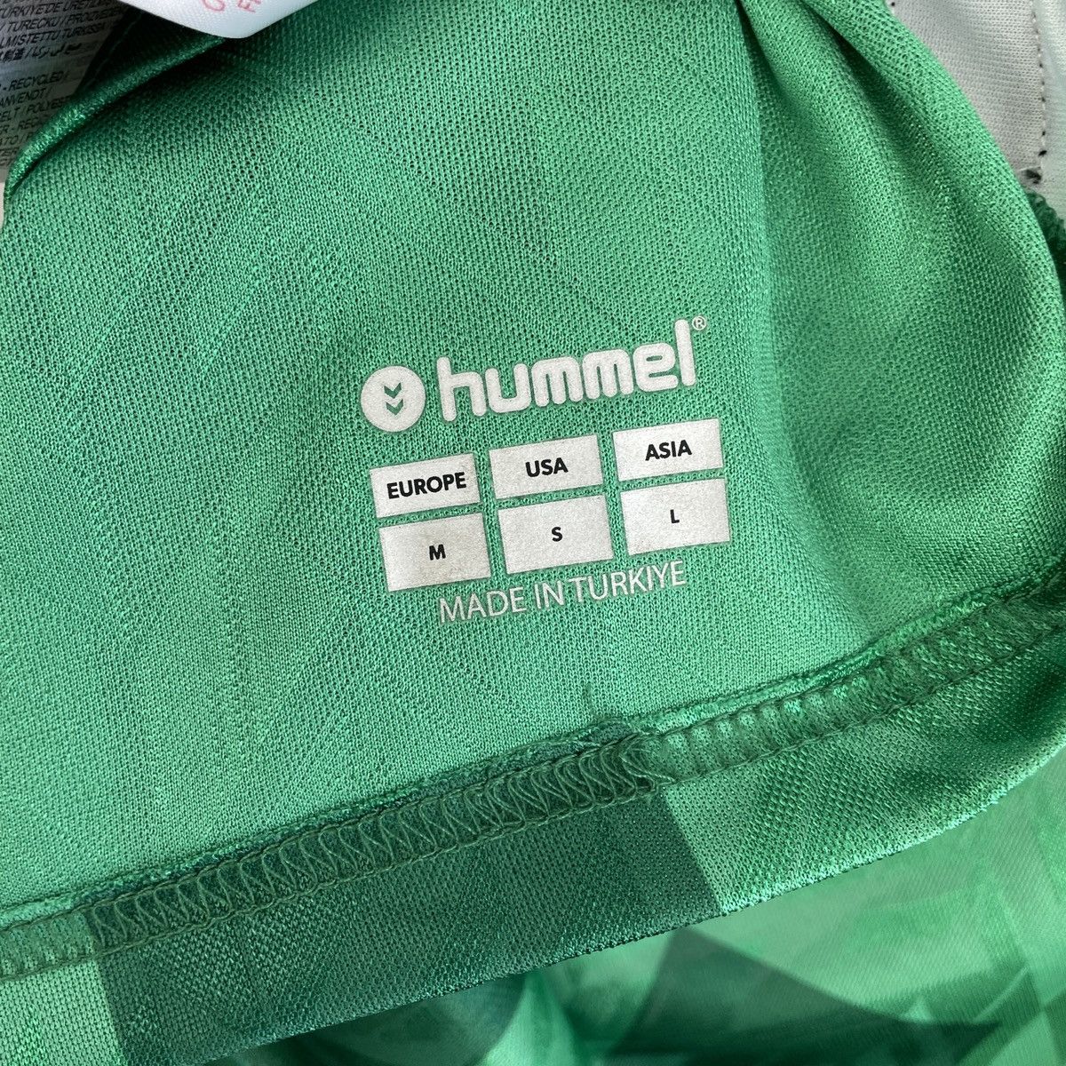 Hummel Werder Bremen Home Jersey Shirt Men 2024/2025 size S-M Size US S / EU 44-46 / 1 - 12 Thumbnail