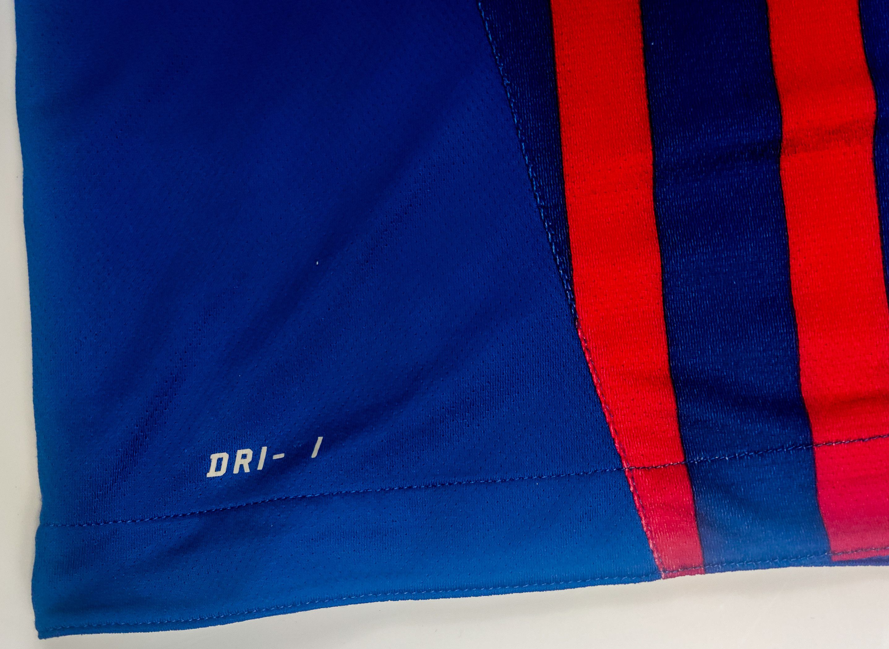 NBA FC Barcelona Basket 2011 2012 Nike Home Shirt Kit Jersey Size US S / EU 44-46 / 1 - 9 Thumbnail