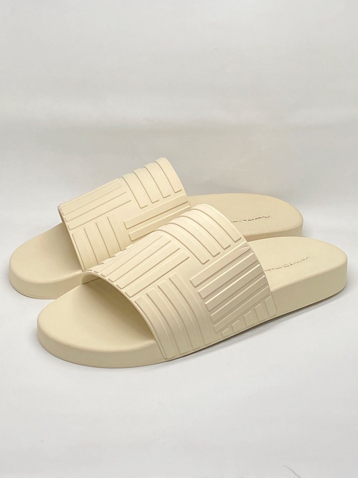 Bottega Veneta Bottega Veneta Rubber Slide Sandals size 46/us size 13 Size US 13 / EU 46 - 1 Thumbnail