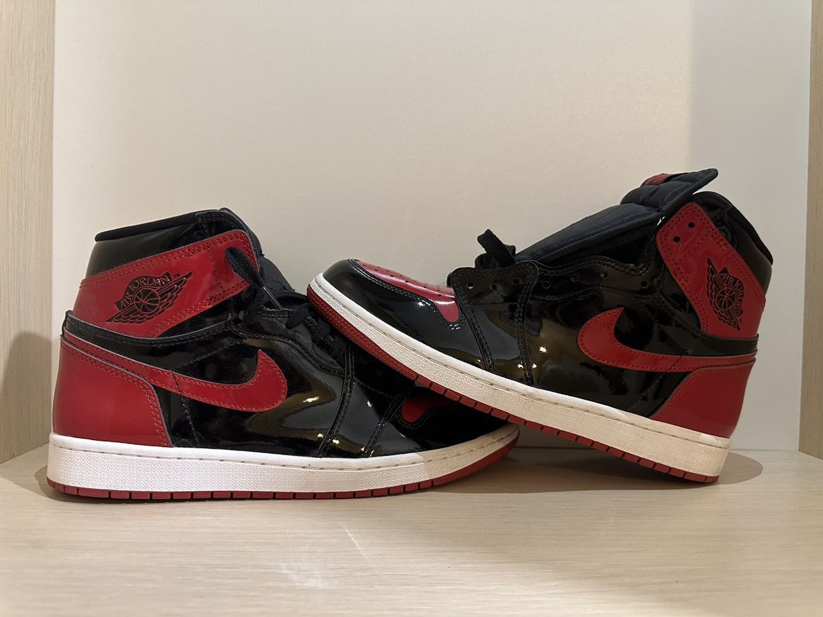 Jordan Brand Jordan 1 Retro Red Size US 9.5 / EU 42-43 - 8 Thumbnail