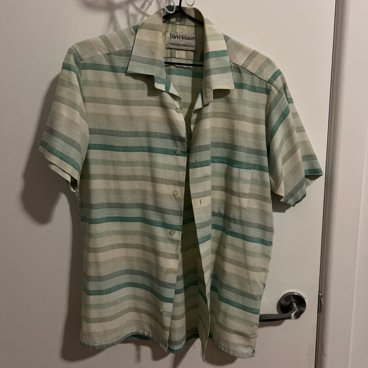 Van Heusen Van heuson button up shirt Size US L / EU 52-54 / 3 - 1 Thumbnail