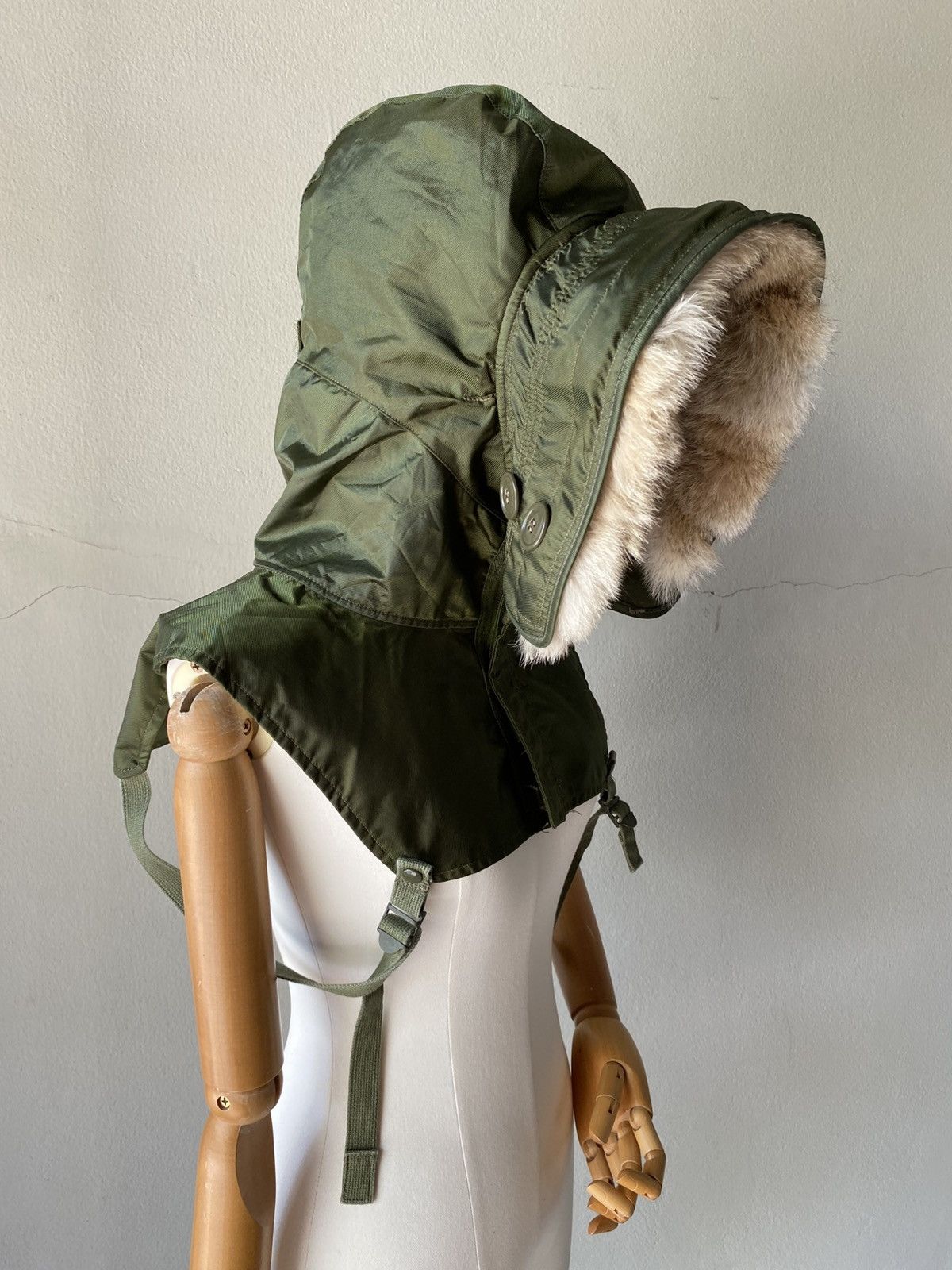 Other Military-Inspired Detachable Hood Size ONE SIZE - 1 Thumbnail