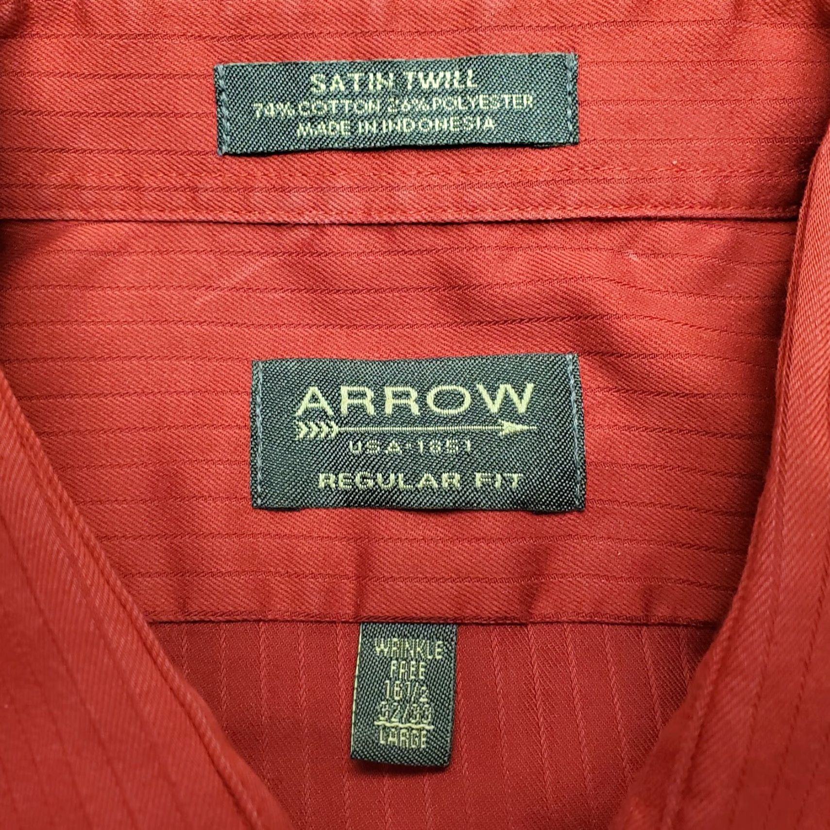Arrow VINTAGE Arrow Shirt Mens L Red Non Iron Wrinkle Free Long Sleeve Satin Twill Button-Up Casual Classic Cotton Size US L / EU 52-54 / 3 - 5 Thumbnail