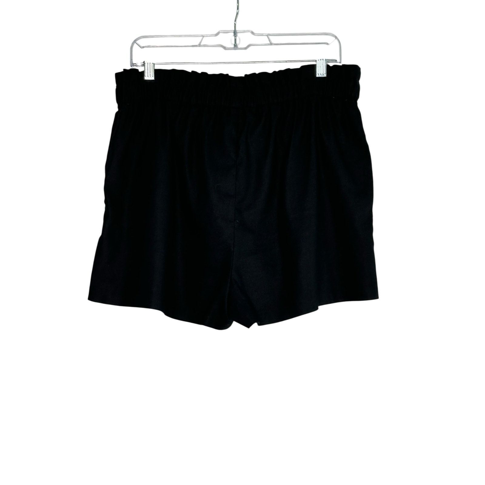 Express Express black high rise belted pleated shorts size large Size 34" / US 12 / IT 48 - 8 Thumbnail