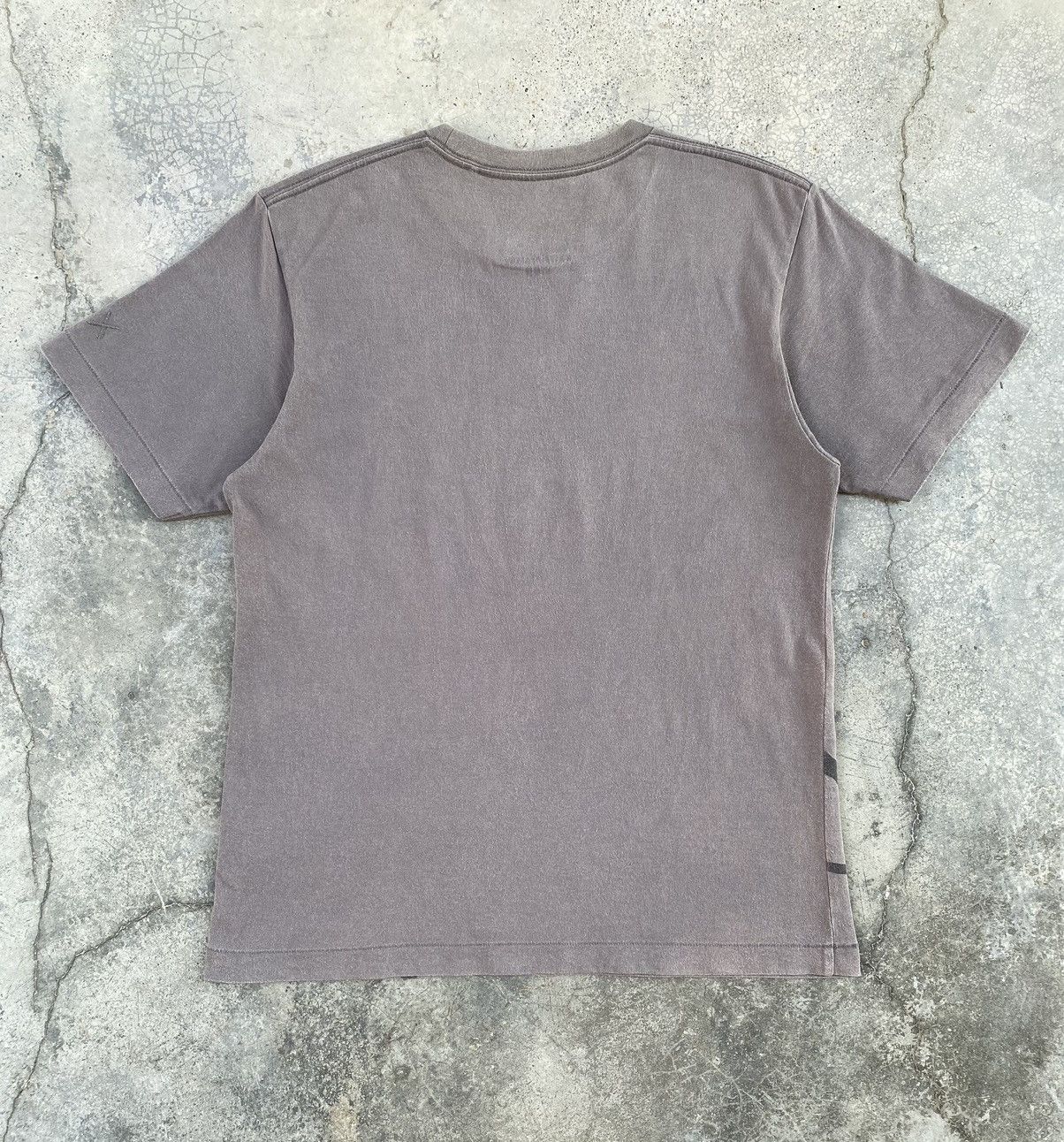 Kaws Kaws Peanuts Uniqlo OverPrint Tees Size US M / EU 48-50 / 2 - 2 Thumbnail