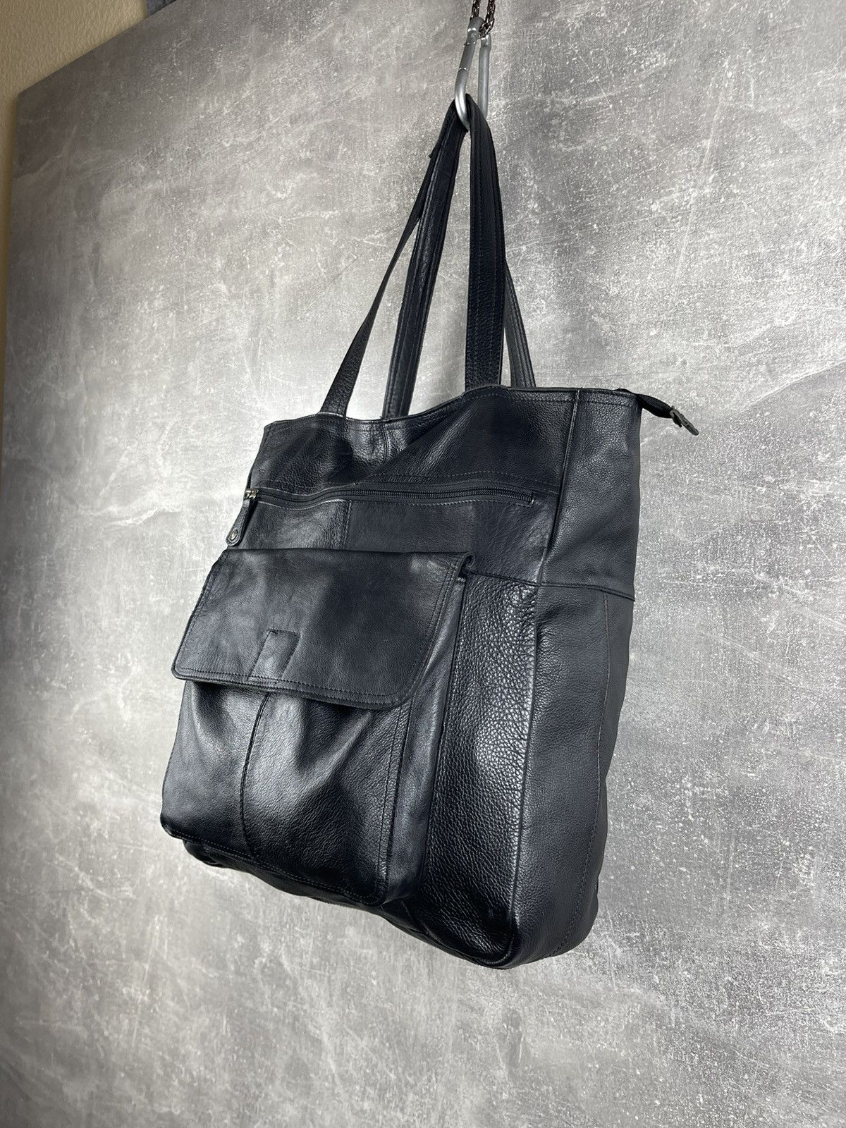 Genuine Leather Contemporary Avant-Garde Italian Black Leather Tote Bag Size ONE SIZE - 2 Thumbnail