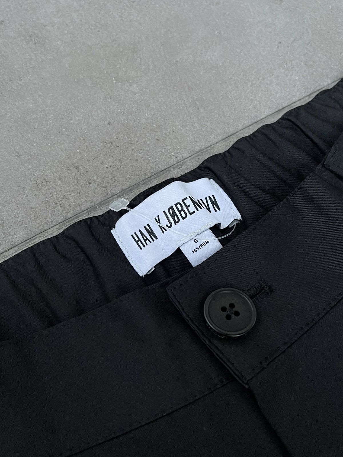 Han Kjobenhavn !DS! AW22 Han Kjobenhavn Tapered Black Trousers Size US 30 / EU 46 - 12 Thumbnail