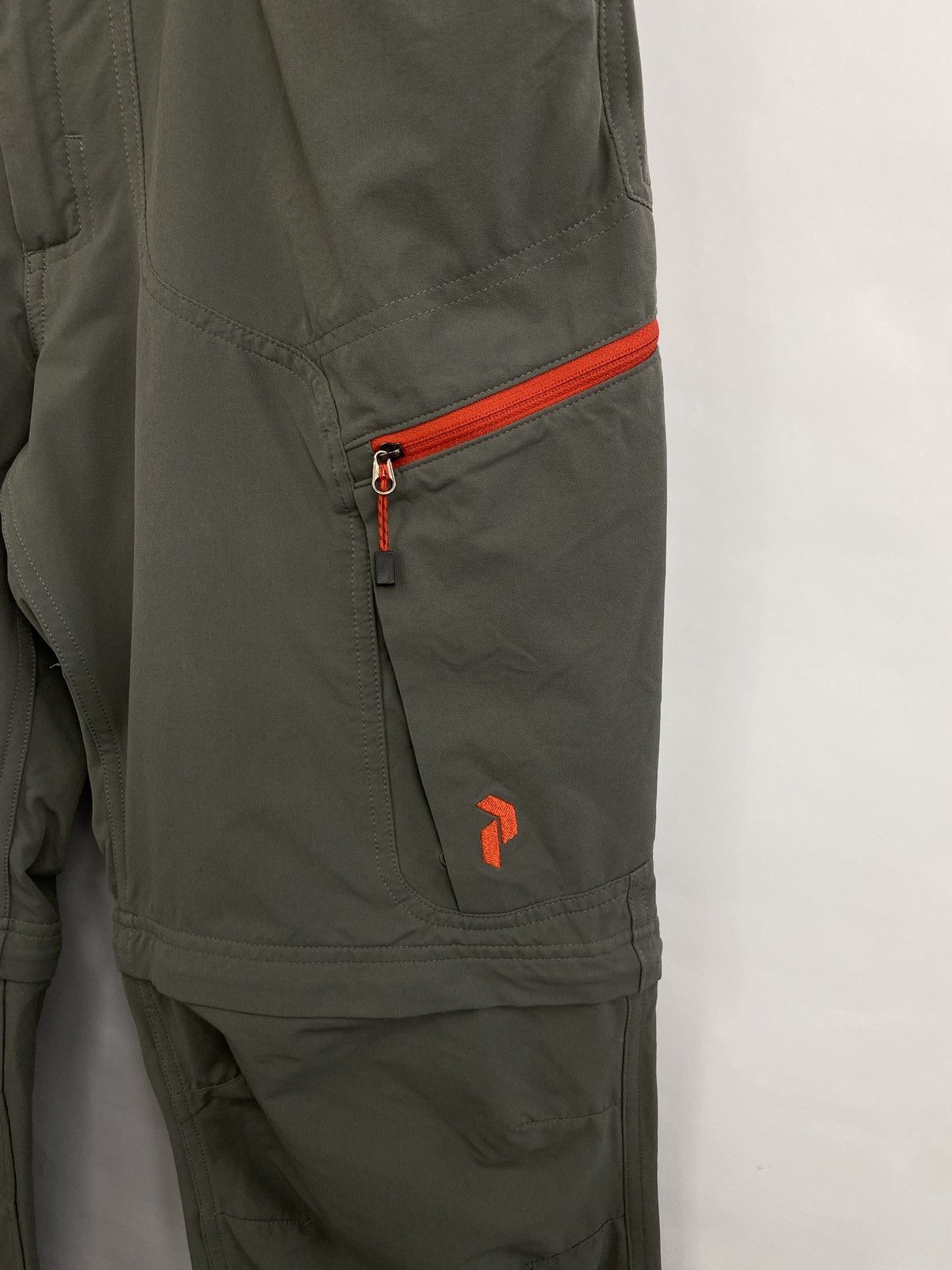 Peak Performance Peak Performance Outdoor Mountain Transformer Pants Shorts Size US 34 / EU 50 - 5 Thumbnail