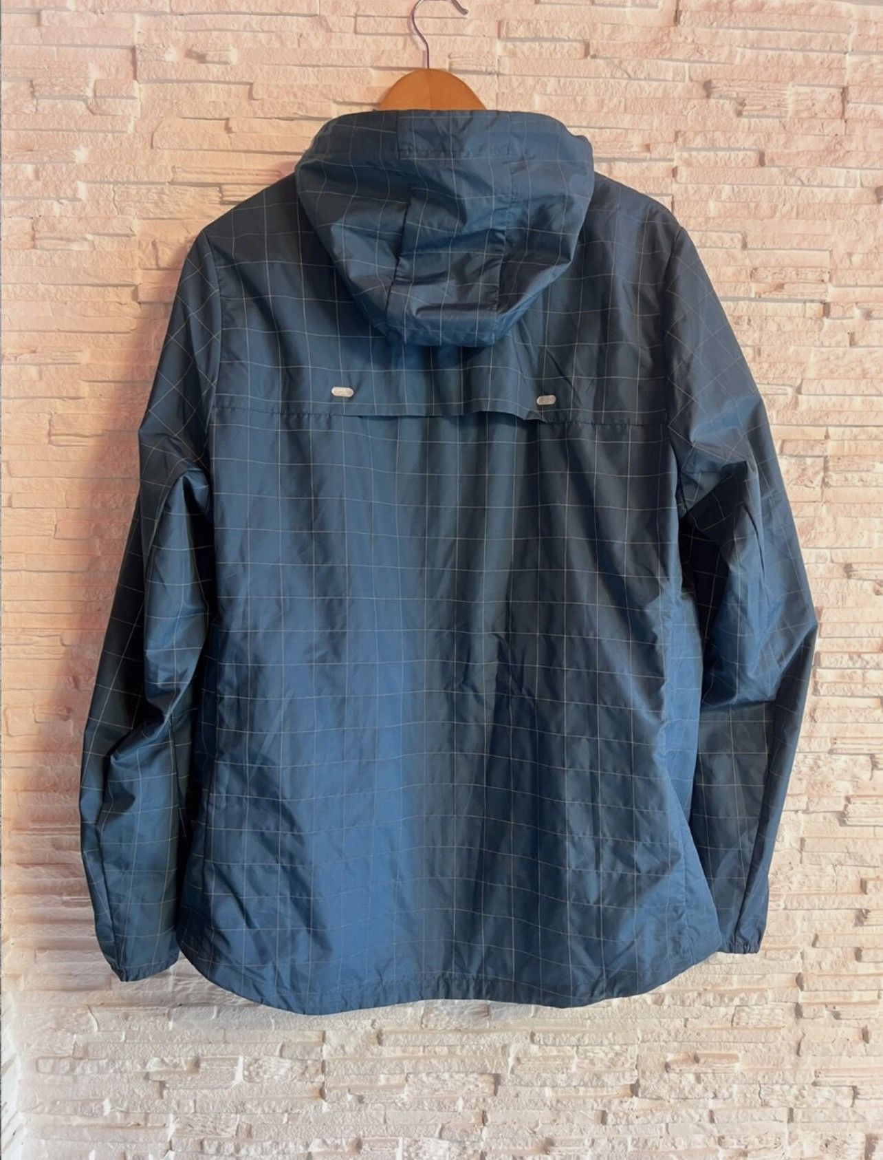 Nike Nike Flicker Flash 3M Windbreaker Jacket L Reflective Size US L / EU 52-54 / 3 - 4 Thumbnail
