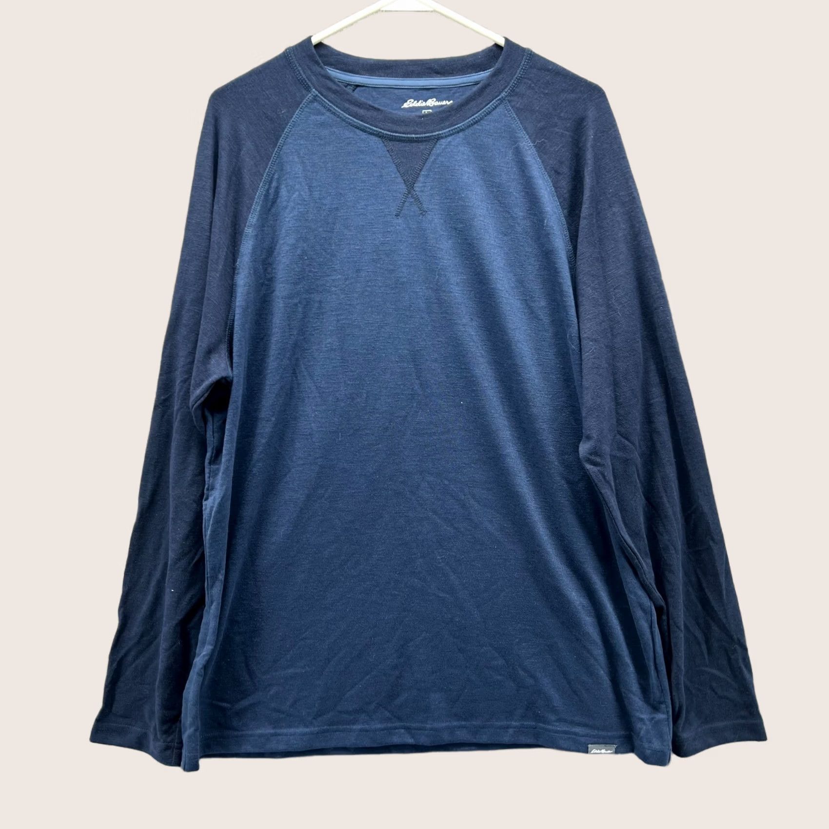 Eddie Bauer Eddie Bauer Shirt Mens Large Navy Blue Long Sleeve Crewneck Cotton Pullover Size US L / EU 52-54 / 3 - 1 Thumbnail