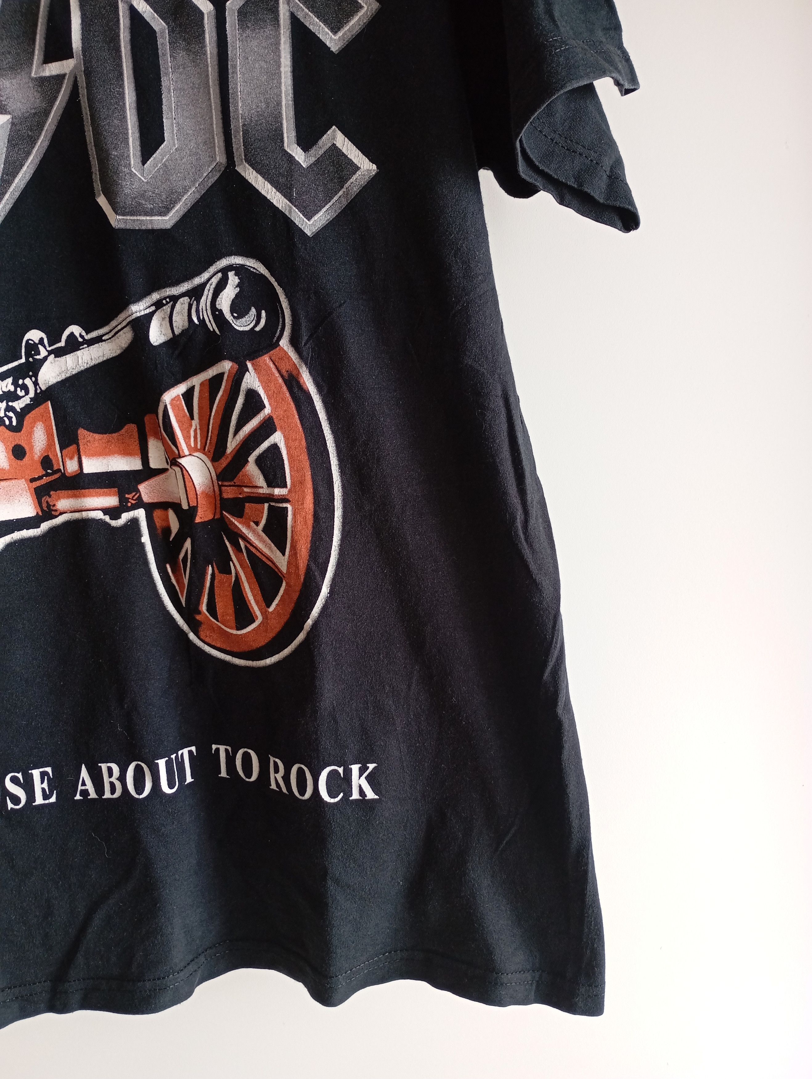 Band Tees Vintage AC/DC 90s For Those About To Rock Tshirt Size US M / EU 48-50 / 2 - 5 Thumbnail