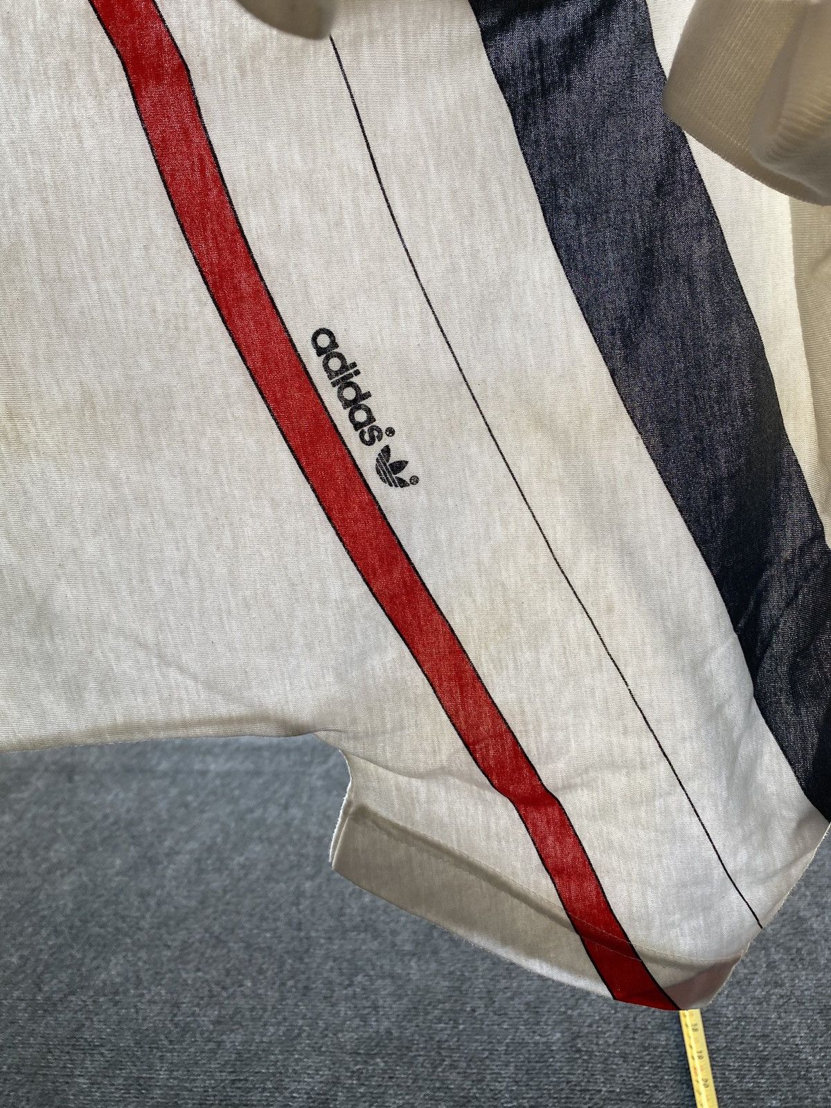 Adidas 🔥80s Adidas Korea Made Asymmetrical Print polos mens m Size US M / EU 48-50 / 2 - 12 Thumbnail