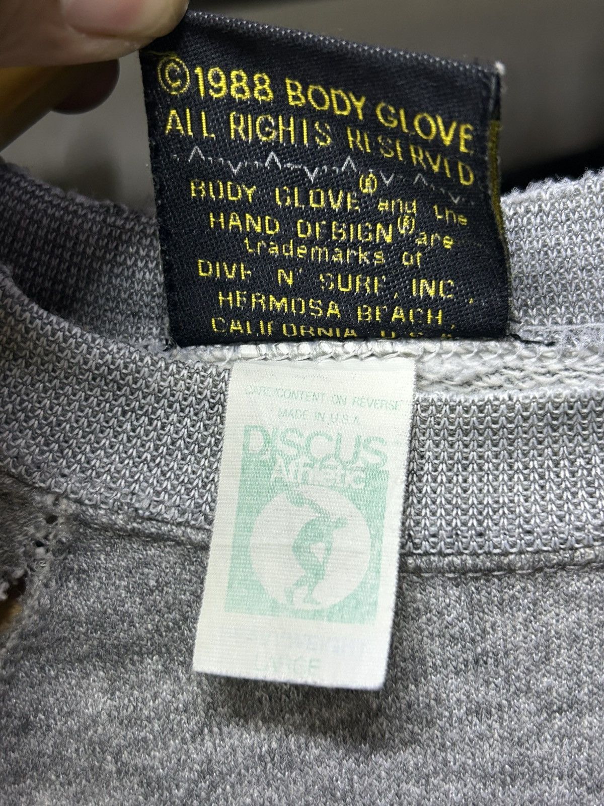 Body Glove × Vintage Vintage Distressed Body glove sweatshirt Size US M / EU 48-50 / 2 - 6 Thumbnail