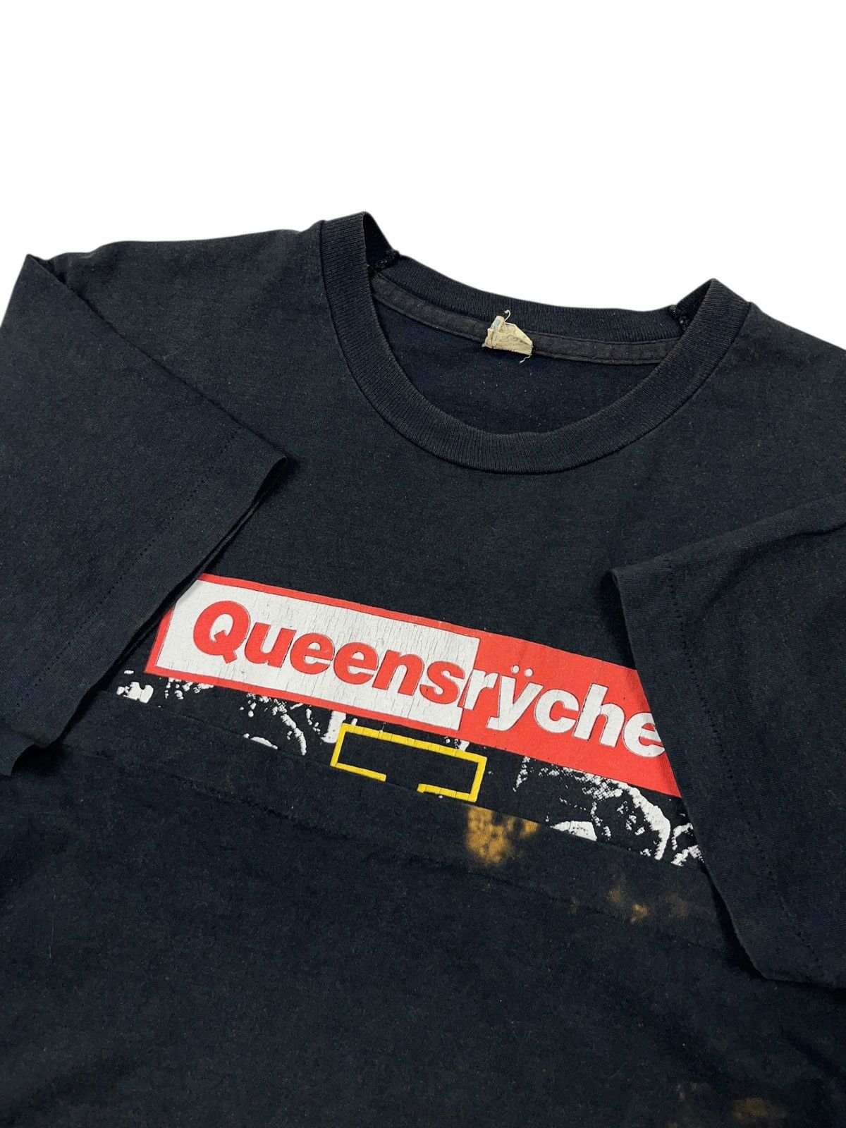 Band Tees Vintage 1988 Queensrÿche Operation Mindcrime T-shirt Size US XL / EU 56 / 4 - 10 Thumbnail