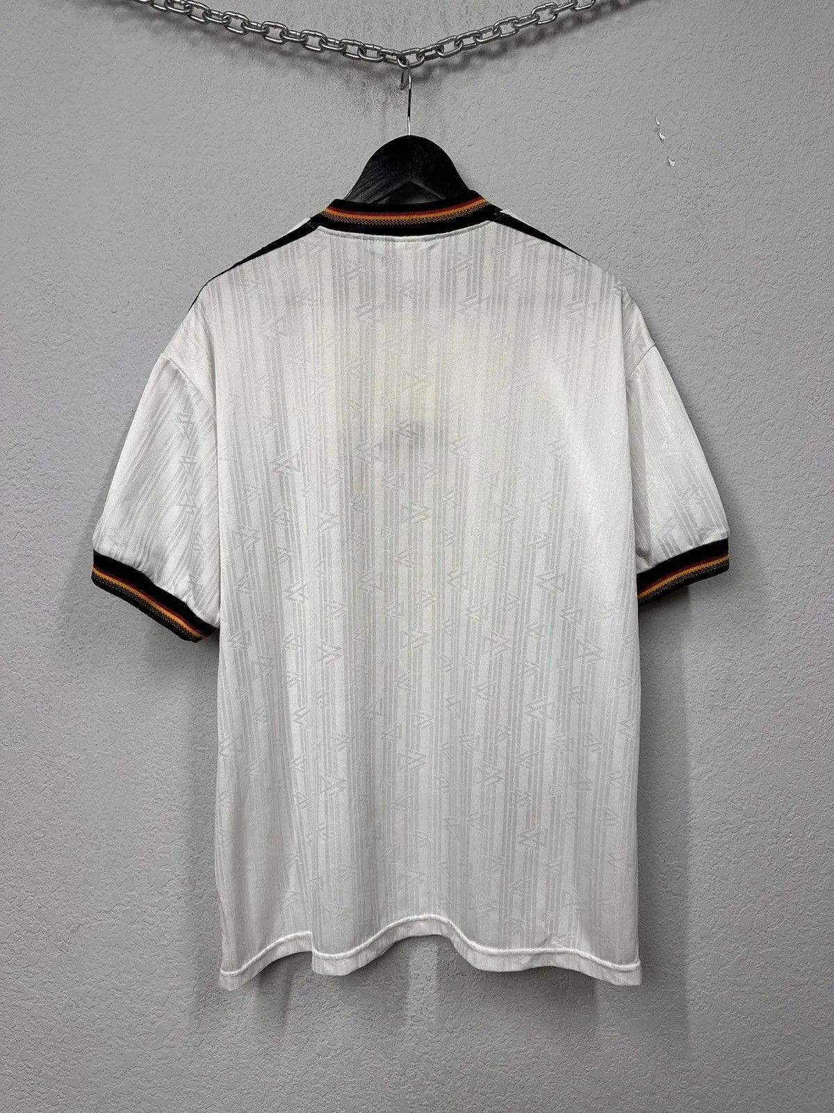 Adidas Wow😻Adidas Vintage Jersey Germany 90s Soccer Home T-Shirt Size US XL / EU 56 / 4 - 9 Thumbnail