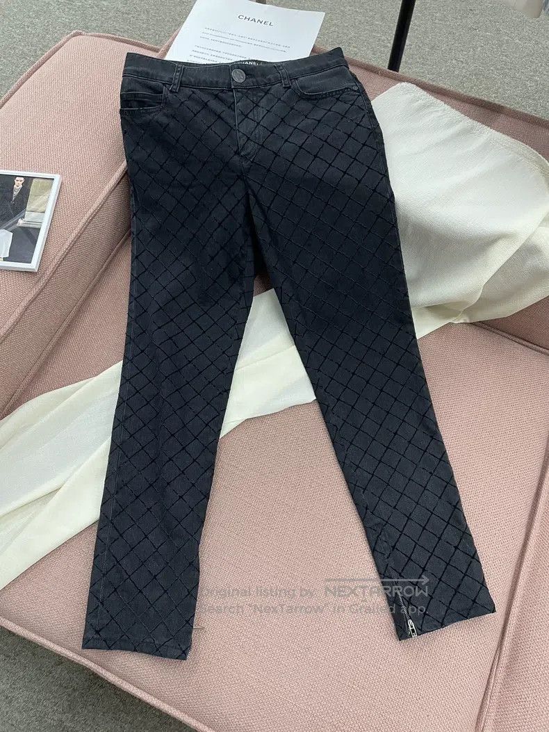 Chanel Chanel Black diamond-patterned jeans Size 25" / US 0 / IT 36 - 1 Thumbnail