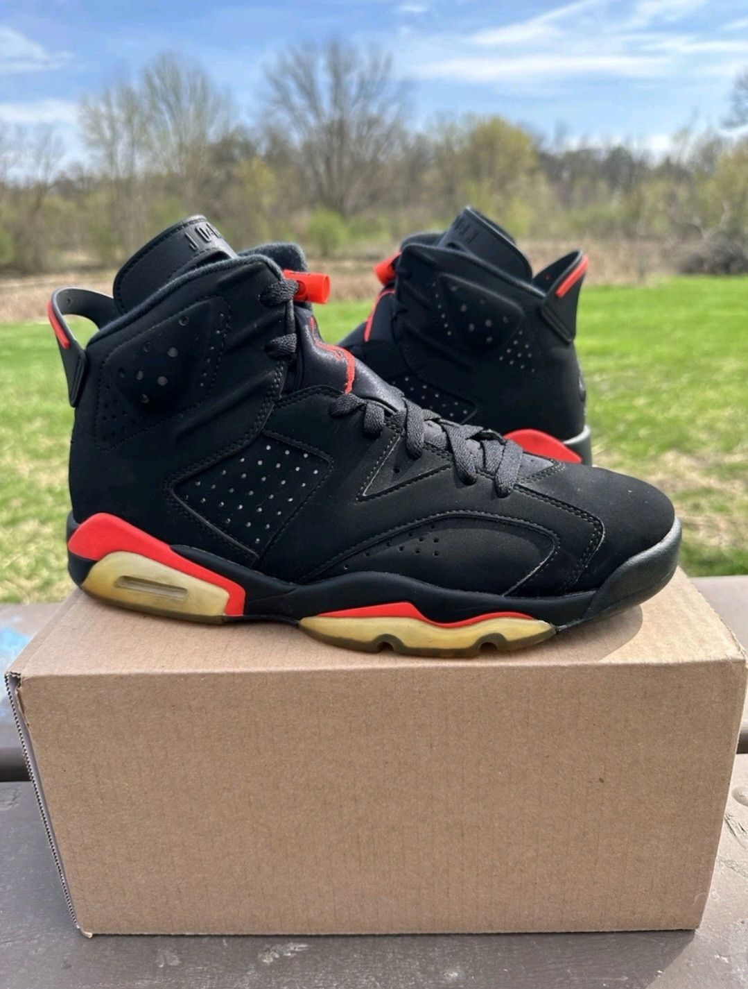 Nike Air Jordan Retro 6 OG Black Infrared 2019 Size 9 Men