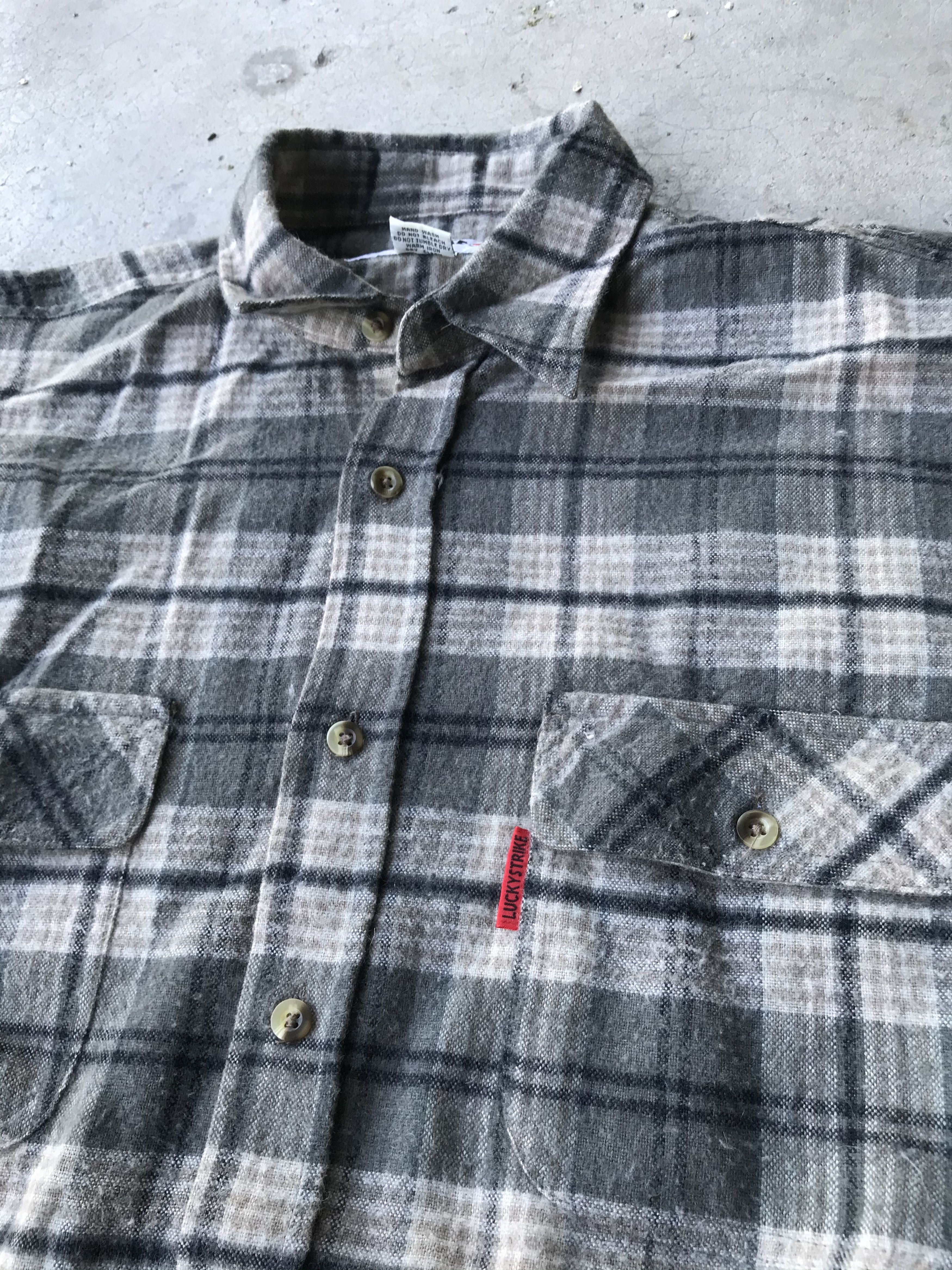Vintage Vintage Lucky strike shirts Size US M / EU 48-50 / 2 - 3 Thumbnail