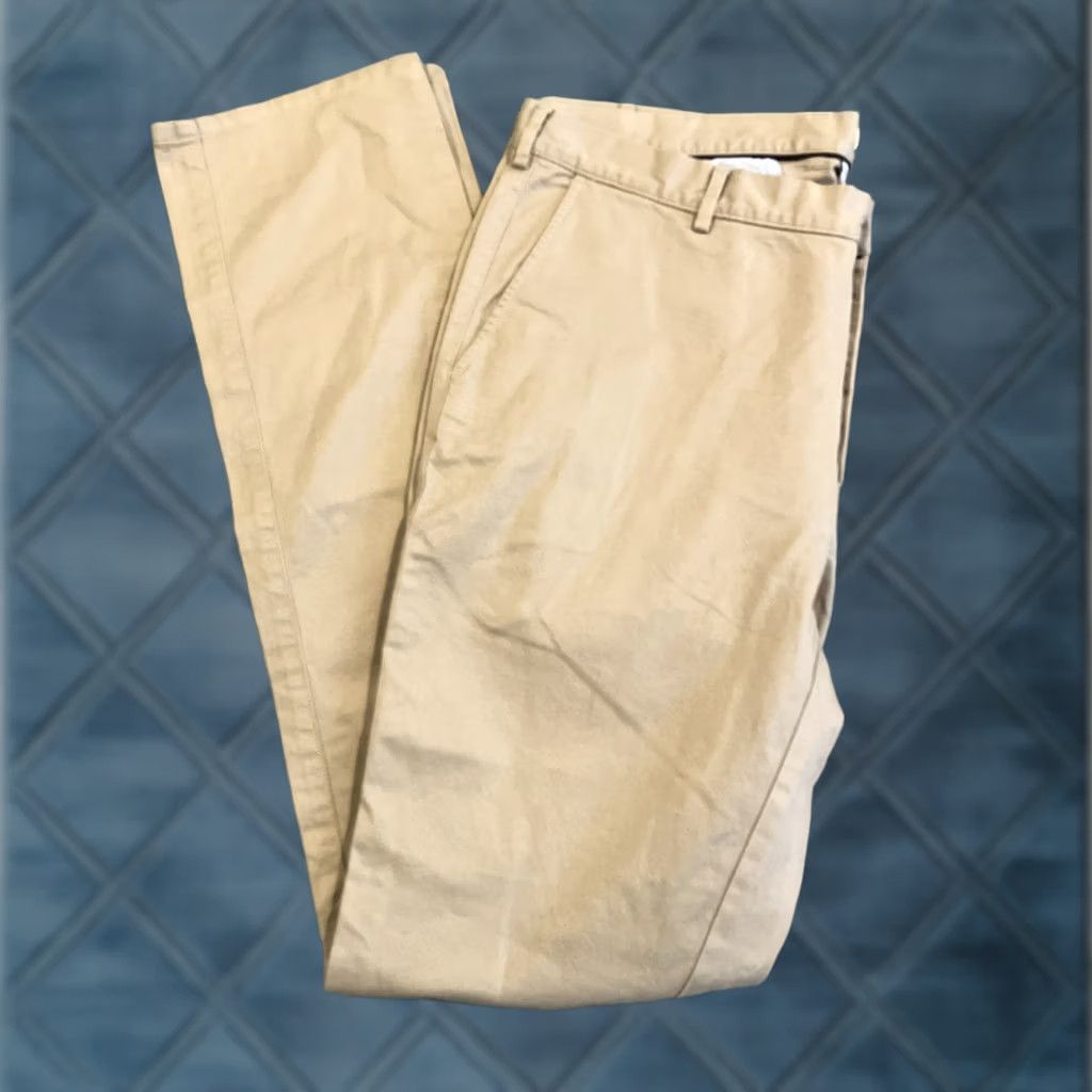 Peter Millar Peter Millar Crown Sport - Pants - 40 x 36 - Khaki Beige Chino Flat Front Golf Performance Men Regular Size 40 36 Beige Crown Sport Mens Pants Size US 40 / EU 56 - 1 Thumbnail