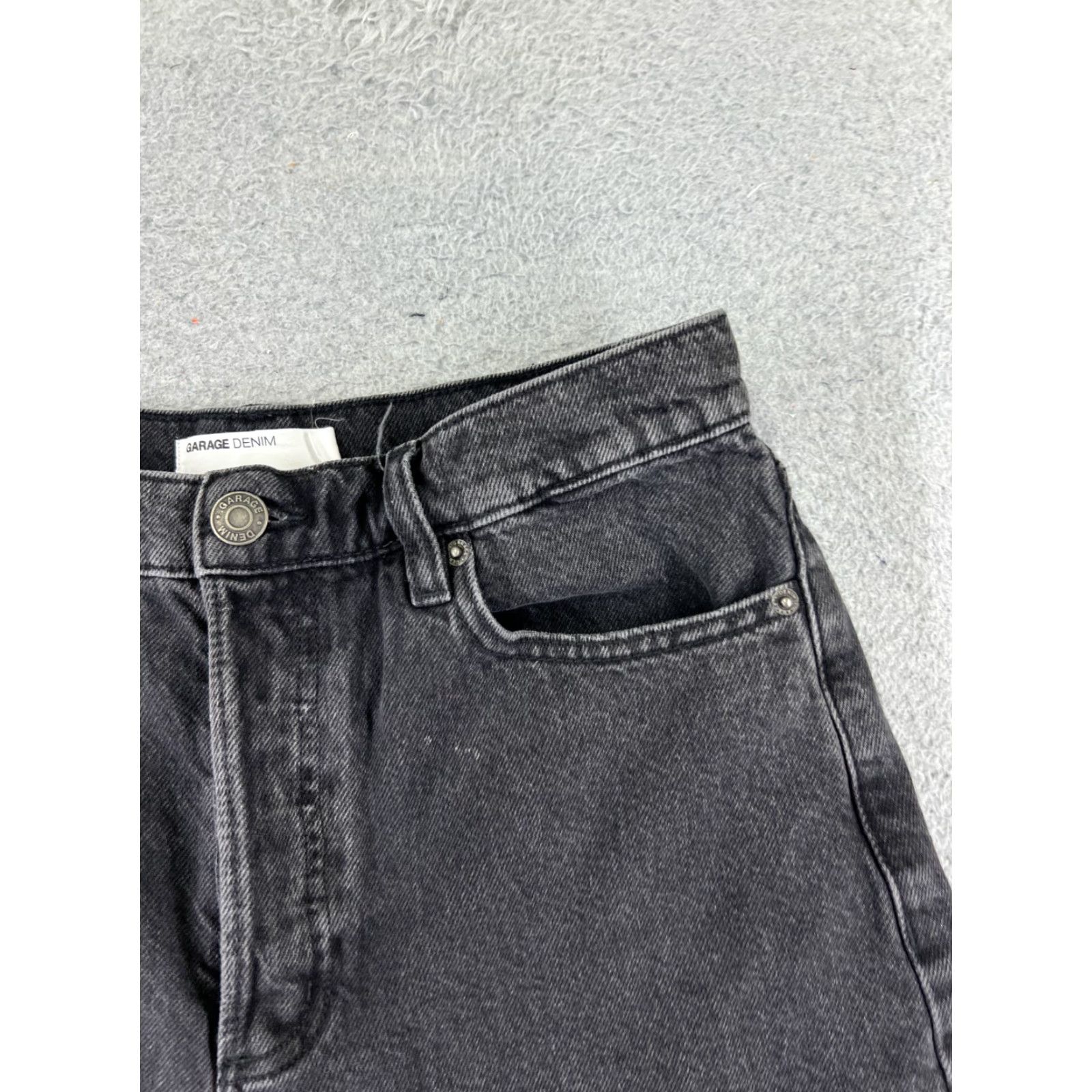 Garage Garage Womens Denim Shorts 27x7 Black 7 Cut-Off High Rise 5-Pocket Button Fly Jeans Denim Shorts, Vintage Garage, Casual Womens Shorts Size 28" / US 6 / IT 42 - 5 Thumbnail