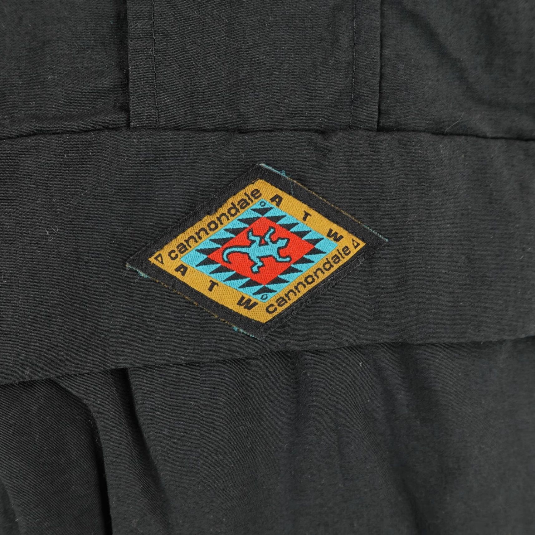 Vintage VINTAGE Cannondale Anorak Jacket Mens Large Black 90s Cycling Outdoor Windproof Size US L / EU 52-54 / 3 - 3 Thumbnail