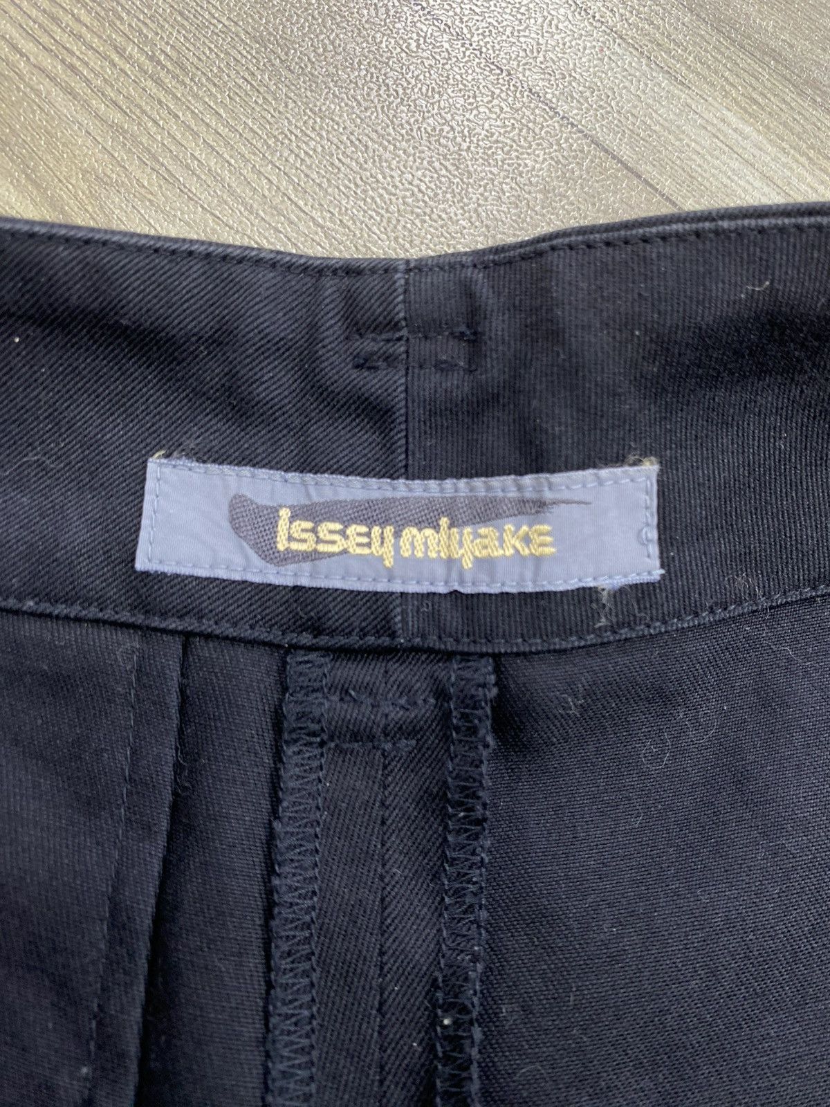 Issey Miyake 1990s Vintage Issey Miyake Casual Pants Japanese Designer Size US 28 / EU 44 - 12 Thumbnail