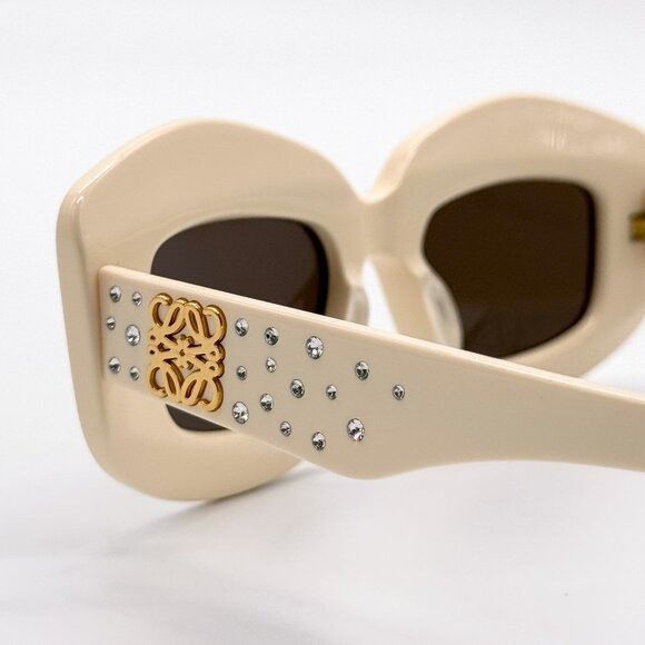 Loewe NEW LOEWE SUNGLASSES LW4114IS 25E IVORY WOMEN EYEWEAR Size ONE SIZE - 6 Thumbnail
