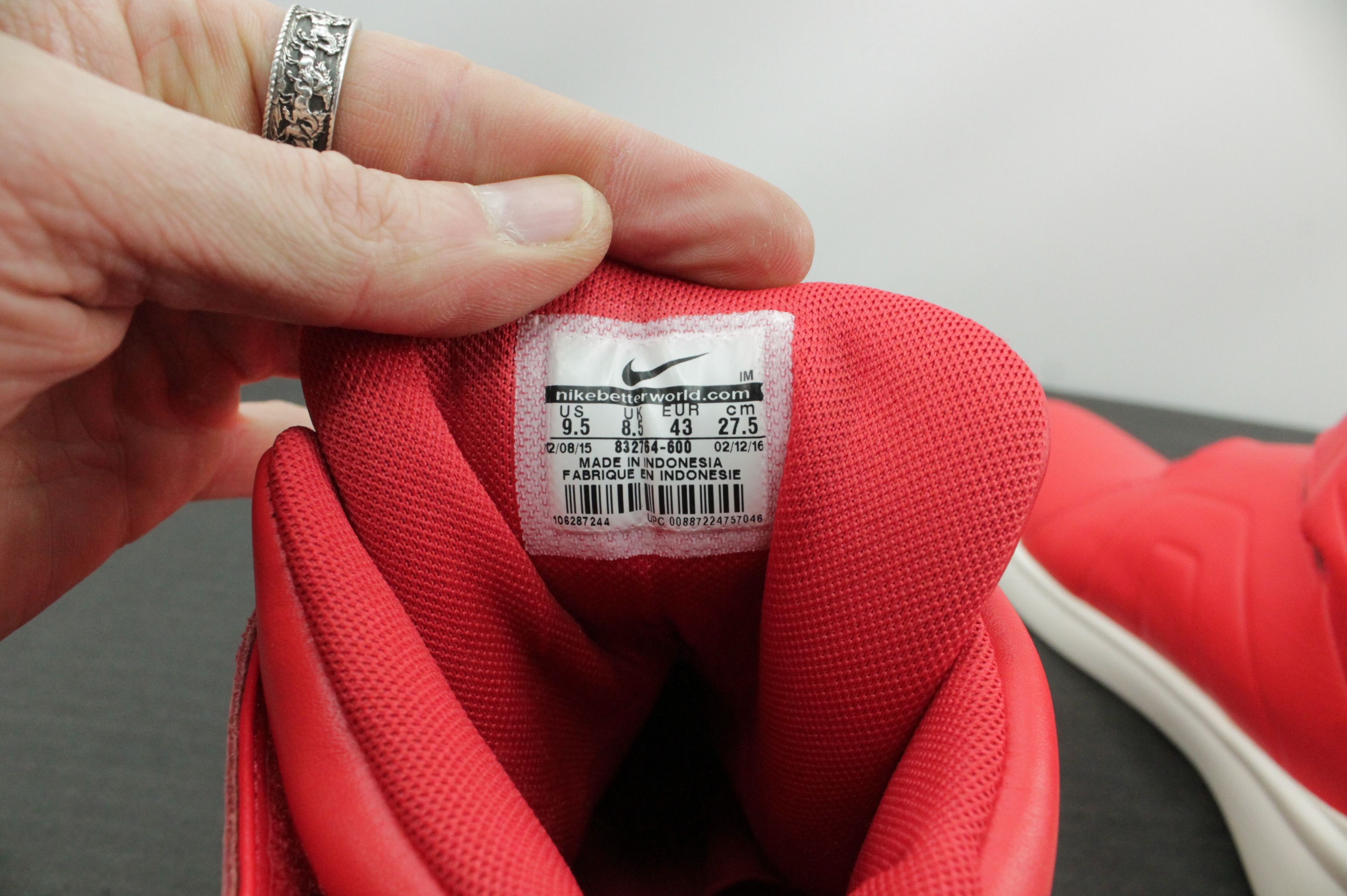 Nike Nike Marxman University Red Hi-Top Red Leather Sneakers Size US 10 / EU 43 - 6 Thumbnail
