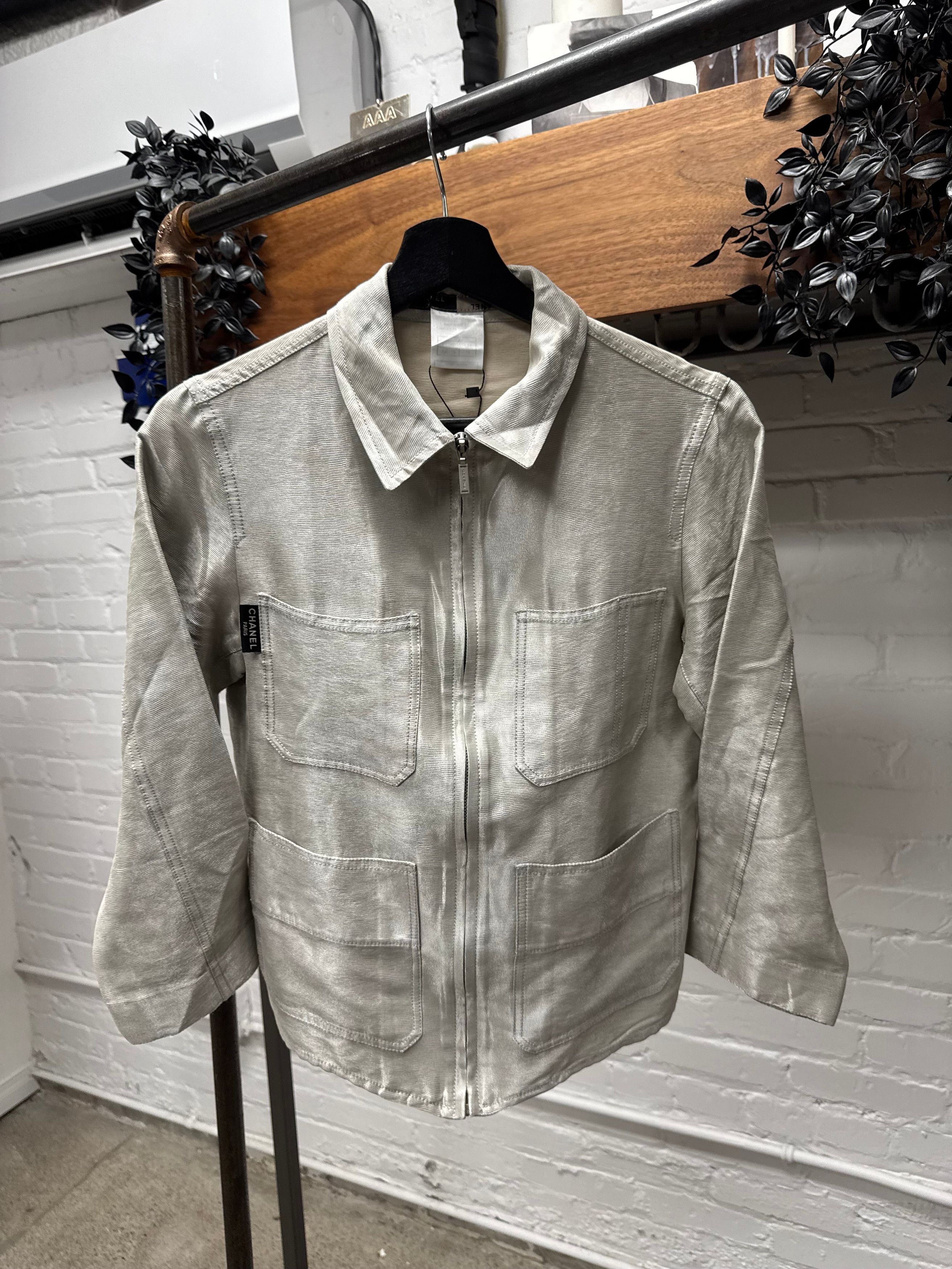 Chanel Vintage Chanel Metallic Silver Zip-Up Collared Jacket Size XXS / US 00 / IT 34 - 1 Thumbnail