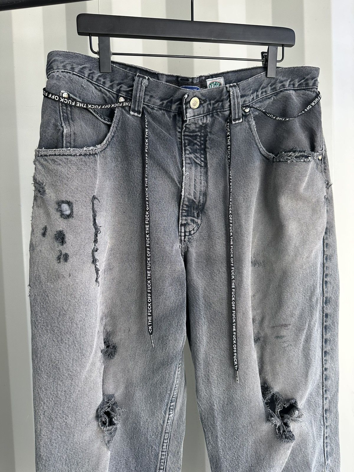 Vintage Vintage Thrashed Sun Faded Baggy Denim ERD Grunge Size US 36 / EU 52 - 2 Thumbnail