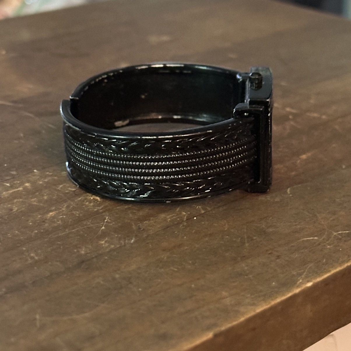Other Narmi black quartz cuff watch Size ONE SIZE - 6 Thumbnail
