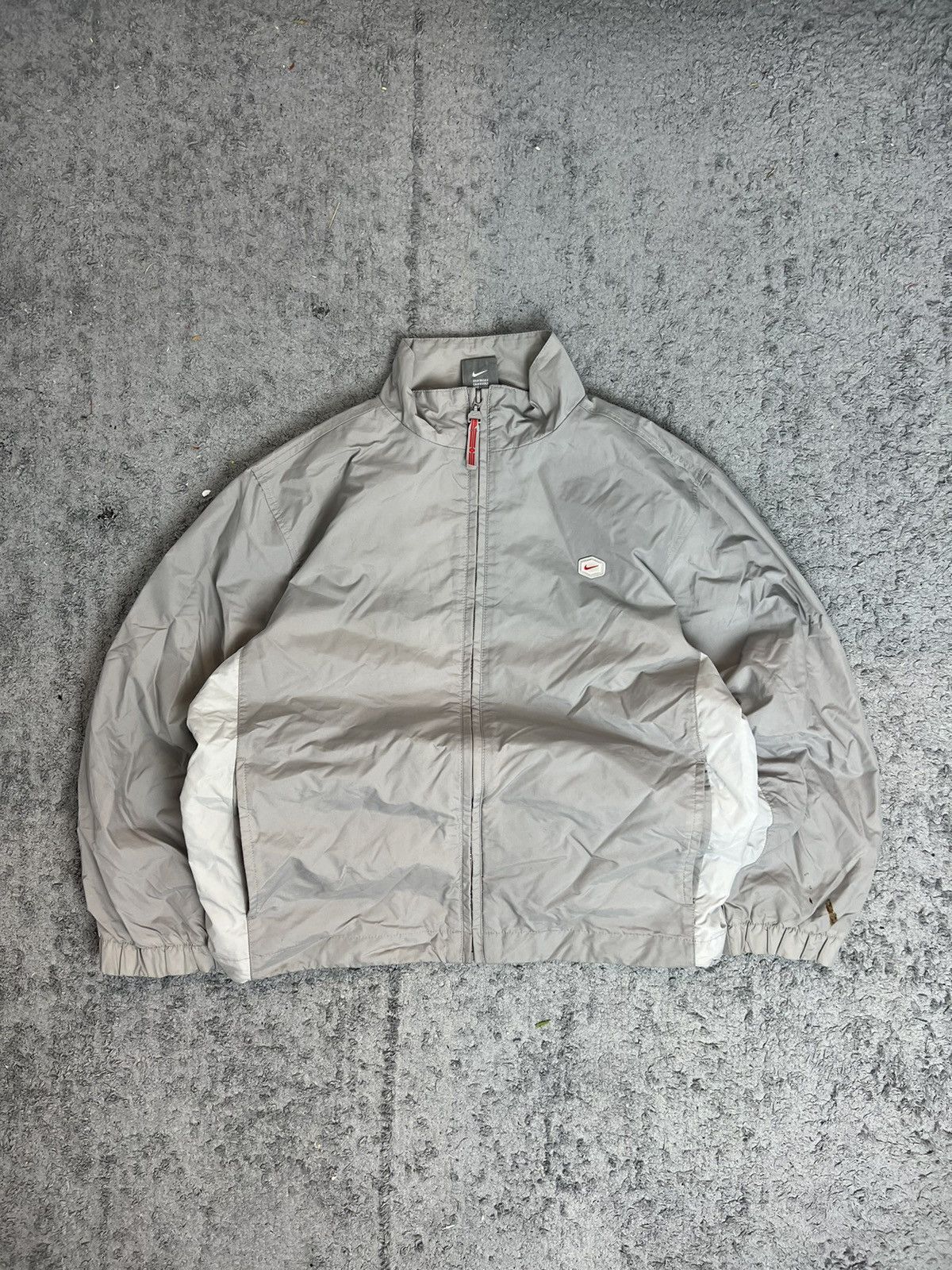 NIKE tn+ VINTAGE BASIC LOGO OVERSIZE NYLON LIGHT JACKET