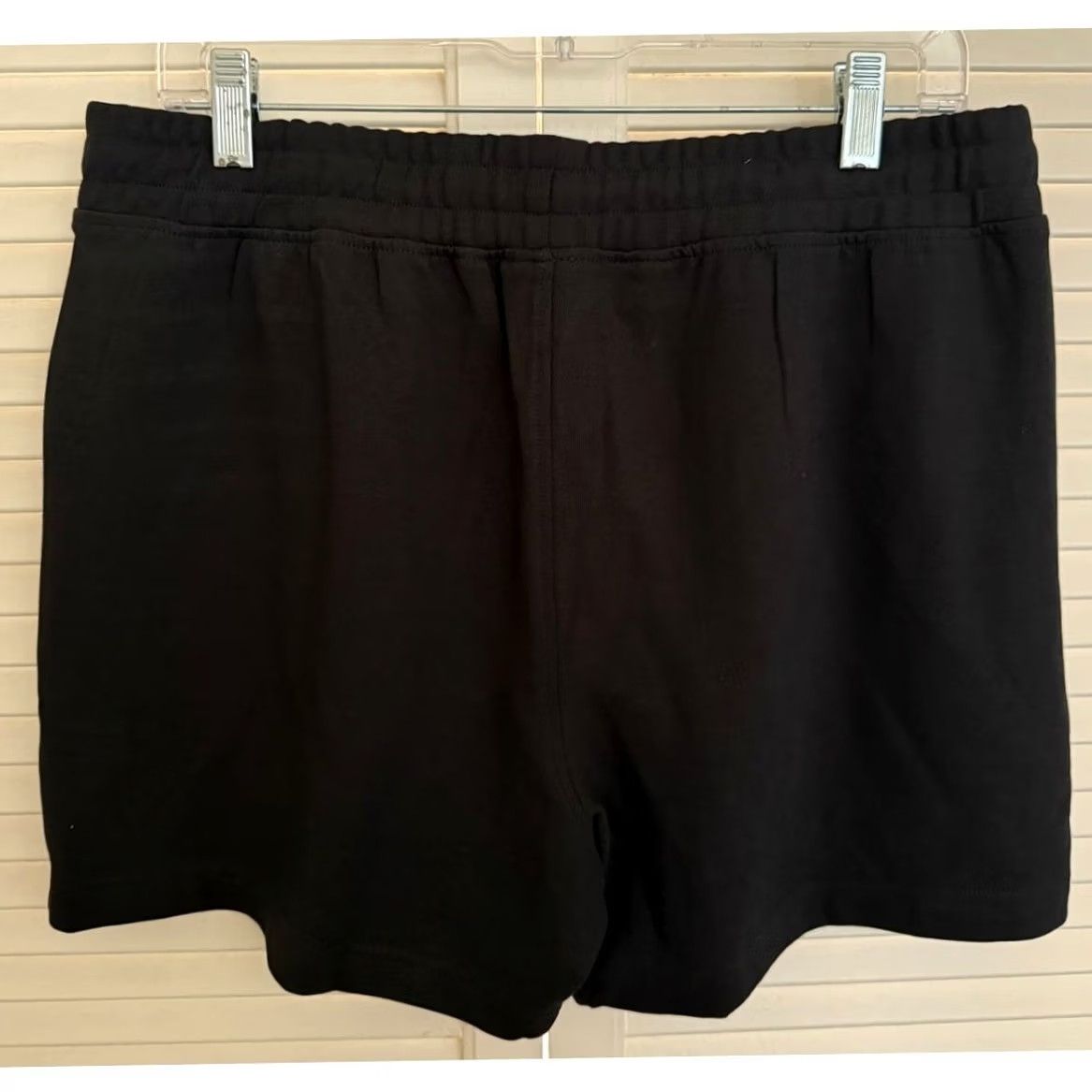 Gymshark Gymshark Black React 5" Shorts Pocket Lounge Athleisure Hidden Drawstring Men L Size US 33 - 2 Thumbnail