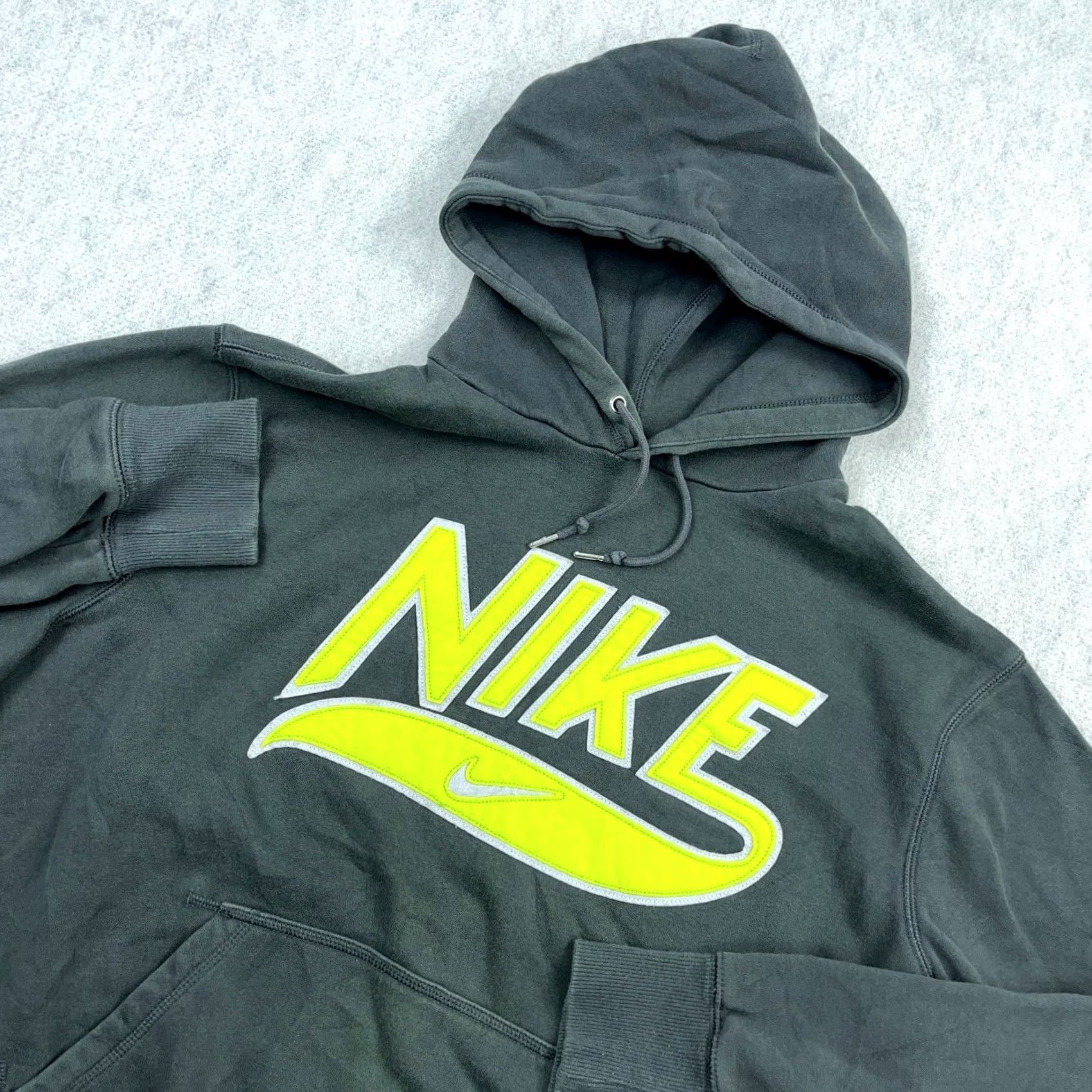 Nike Vintage Nike Hoodie Men XL Green Sweatshirt Script Center Swoosh Hooded Pullover Crew Neck Size US XL / EU 56 / 4 - 2 Thumbnail
