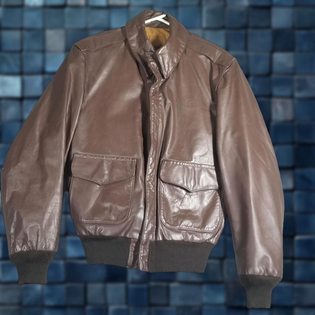 Flight Apparel Industries Type A-2 Leather Jacket Bomber Jacket Men M Brown USA Army 80's Air Force Zip Front Pockets Lined Short Length
