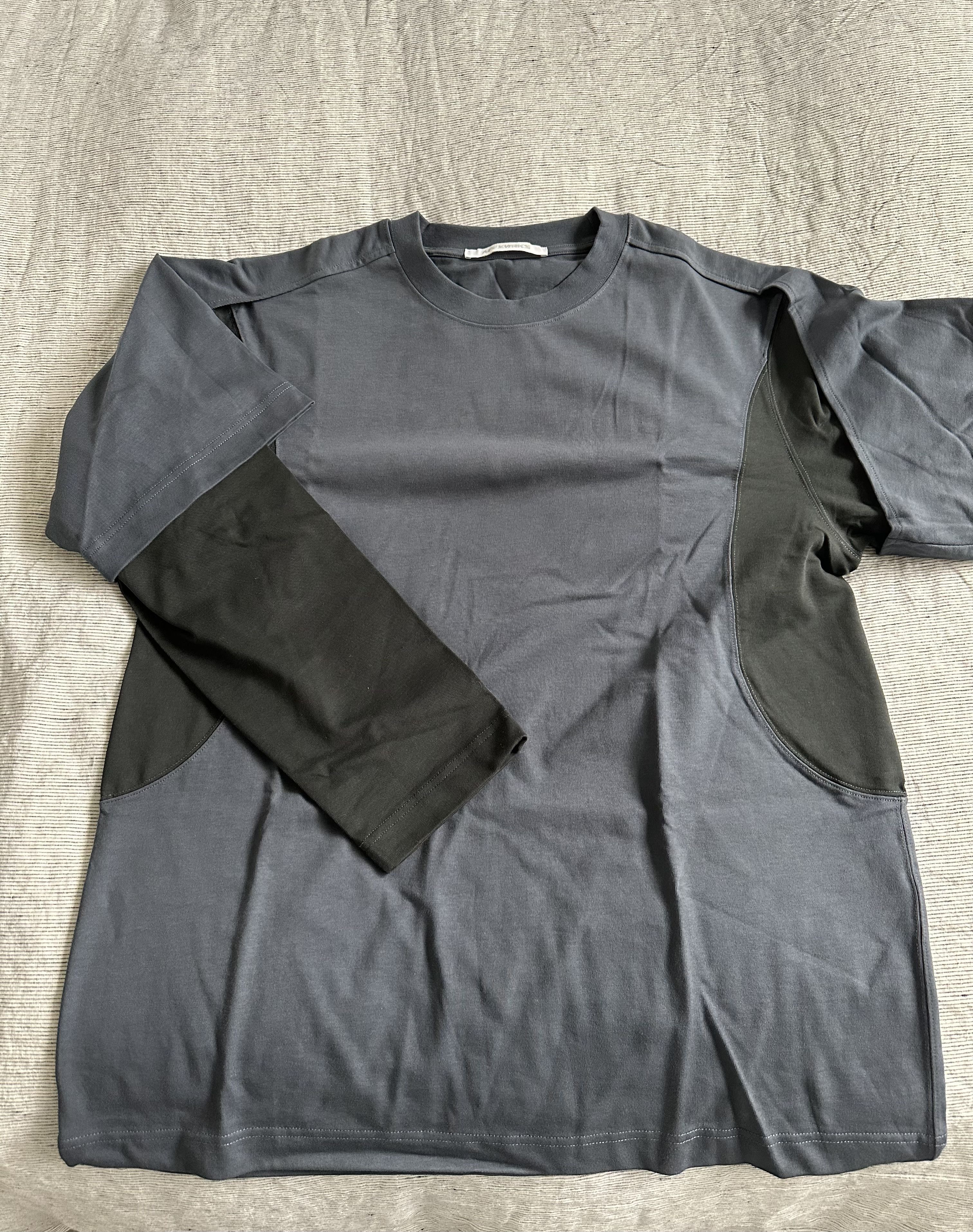 AFFXWRKS AFFXWRKS Blue & Gray Dual Sleeve Long Sleeve T-Shirt Size US XL / EU 56 / 4 - 1 Thumbnail