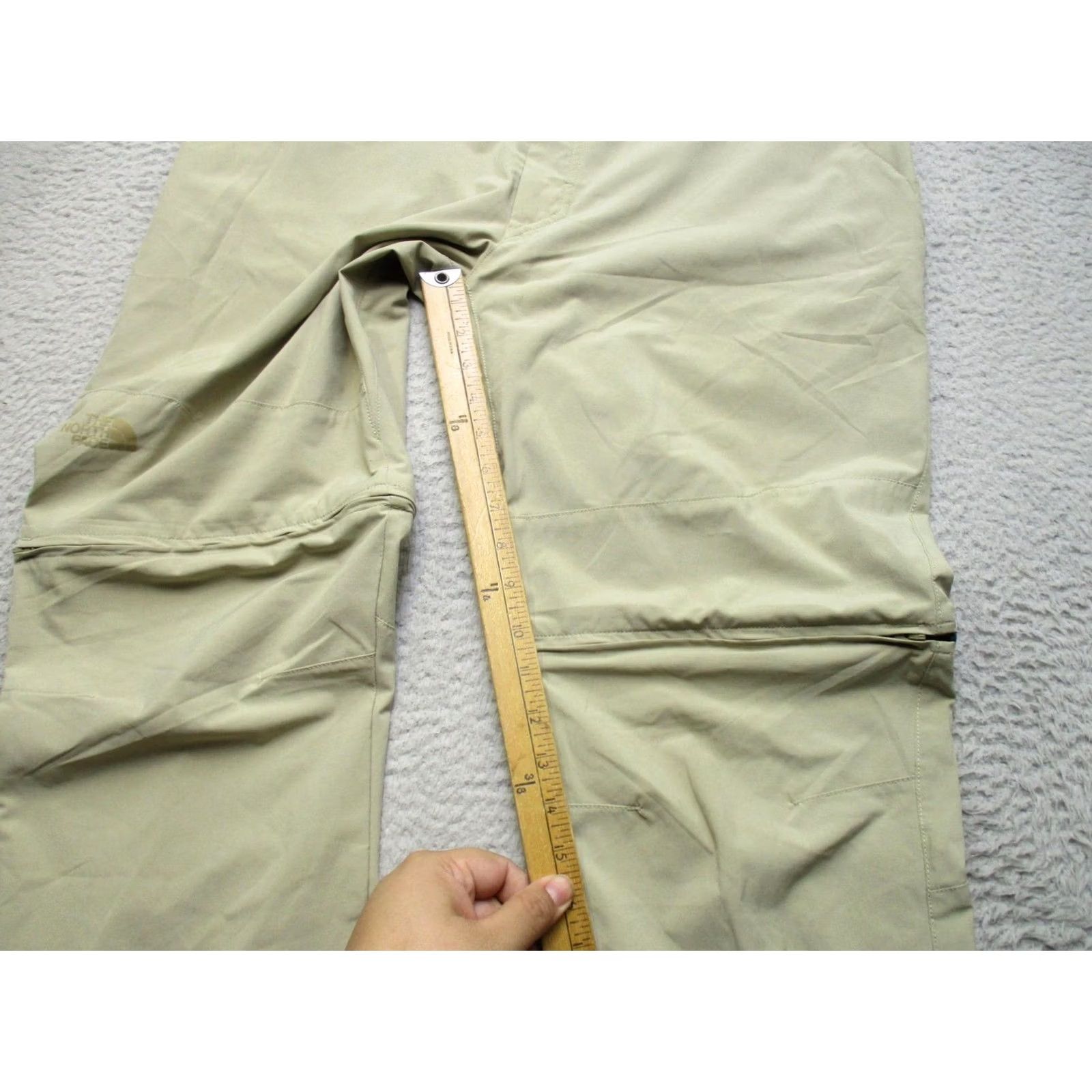 The North Face The North Face Hiking Pants Men Beige Convertible Zip Off Size US 36 / EU 52 - 6 Thumbnail