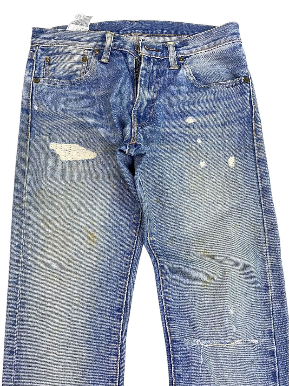 Levi's Vintage Levi’s Ripped Faded Wash Style Selvedge Jeans Size US 30 / EU 46 - 2 Thumbnail