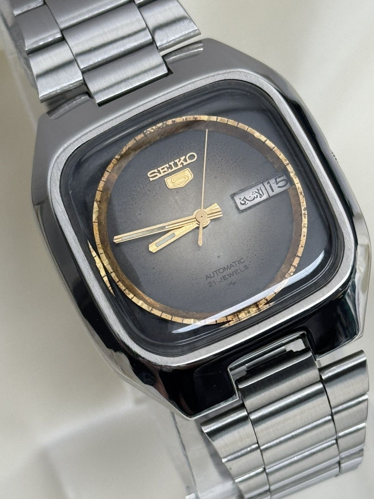 Seiko Seiko 5 TV Case Vintage Watch 7019|Day/Date watch japan made Size 36 - 3 Thumbnail