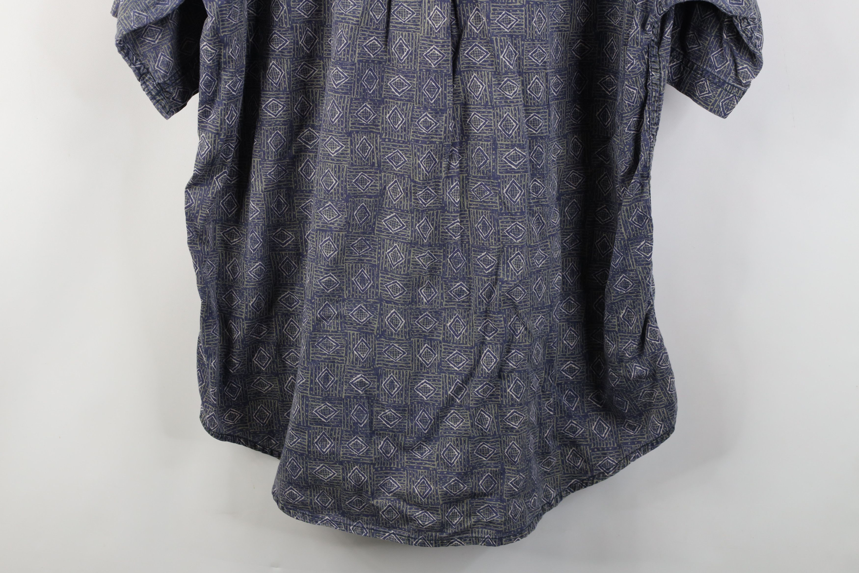 Woolrich Woolen Mills Vintage 90s Woolrich Short Sleeve Button Down Shirt Size US L / EU 52-54 / 3 - 11 Thumbnail