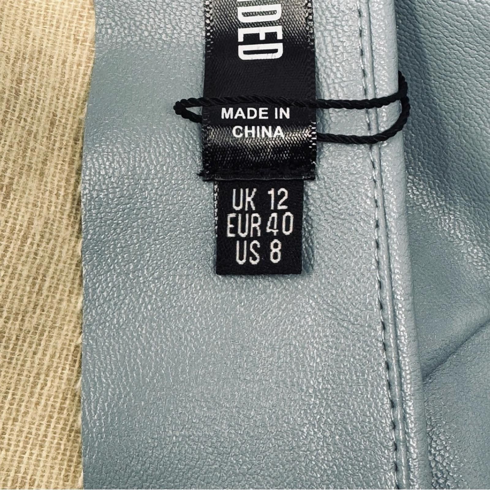 Designer NWT. Missguided. Blue PU Mini Skirt. Size 8. Size 30" / US 8 / IT 44 - 3 Thumbnail