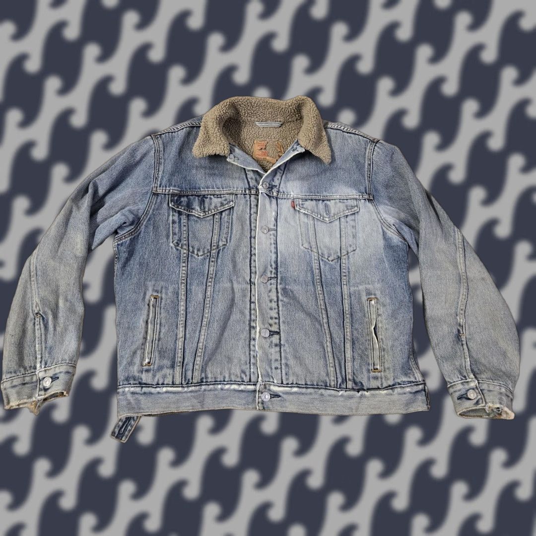 Levi's VINTAGE Levi's Trucker Jacket Mens XL Blue Denim Sherpa Lined Distressed 90s Bomber Style Button Front Fisher? Size US XL / EU 56 / 4 - 1 Thumbnail