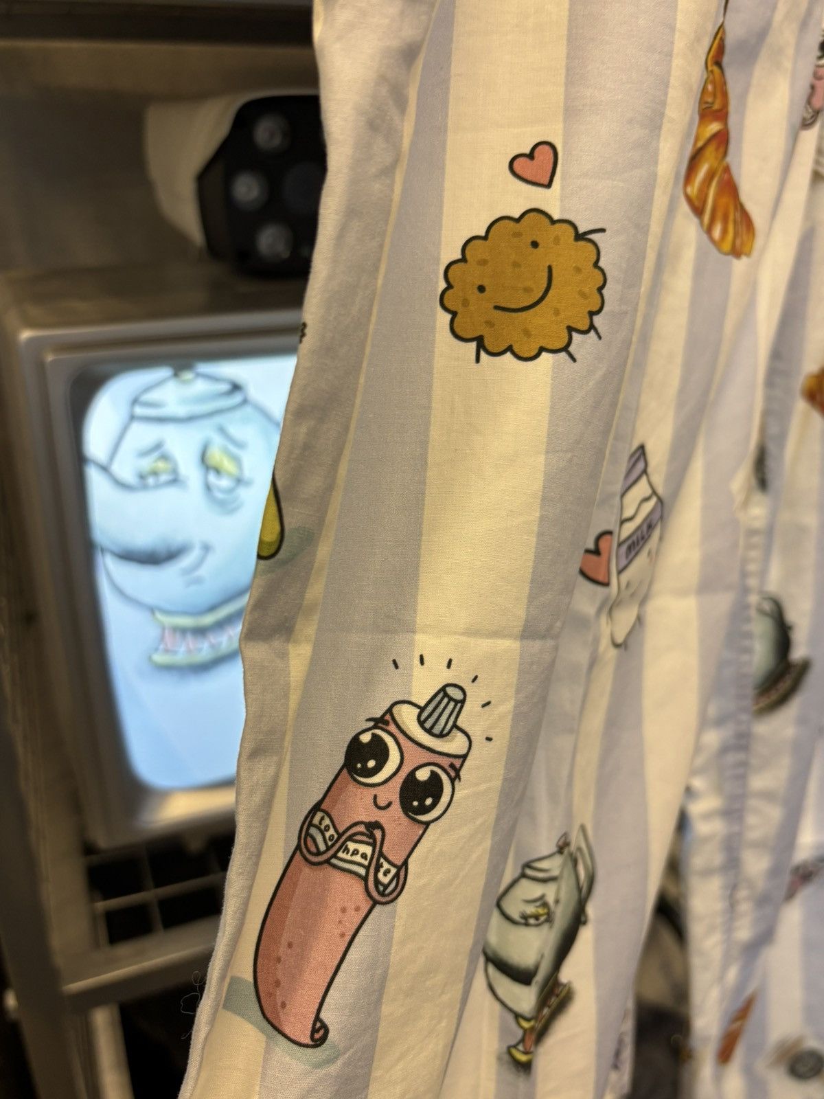 Vetements AW19 breakfast print pyjama pants Size US 30 / EU 46 - 4 Thumbnail